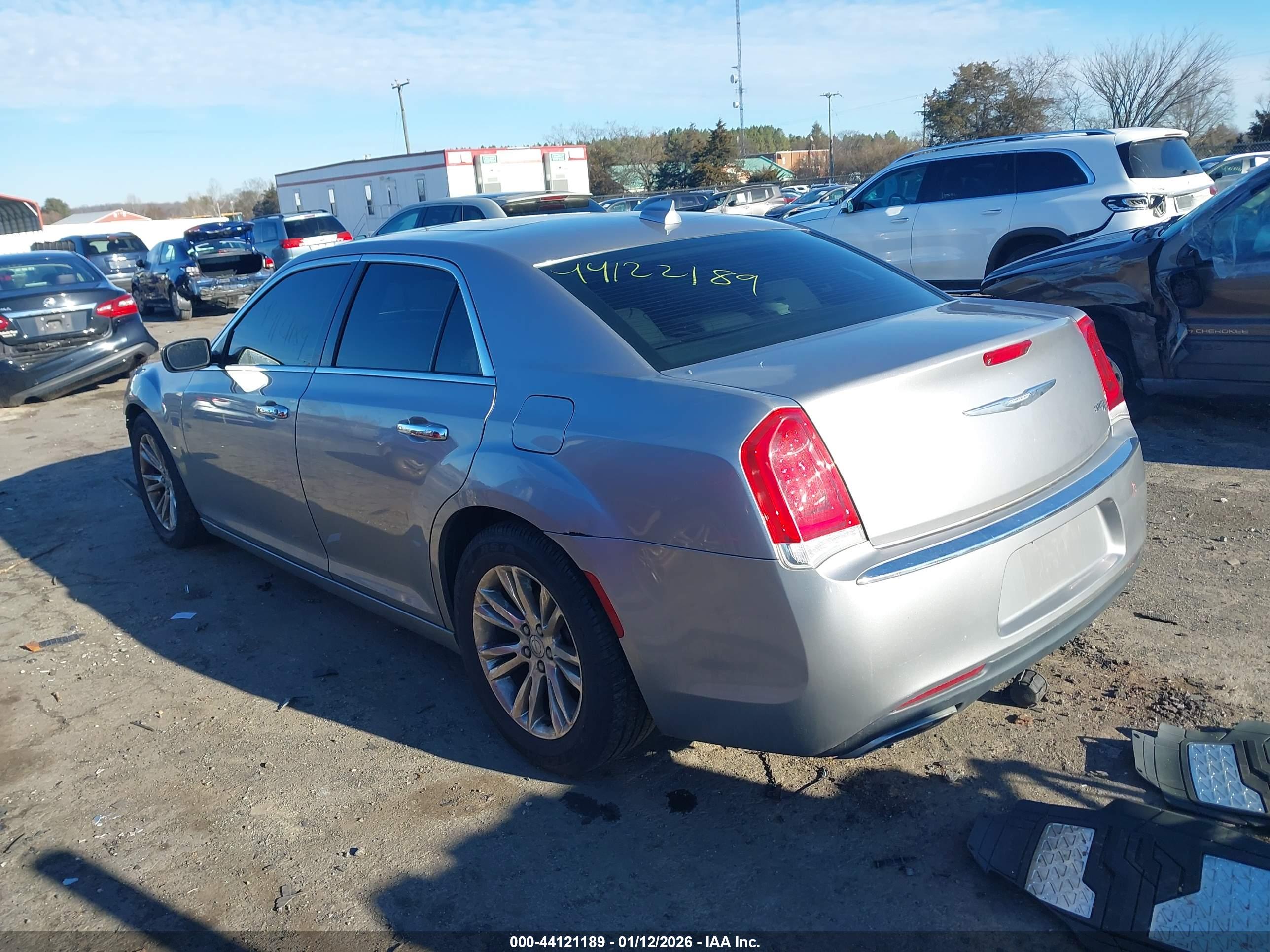 CHRYSLER 300C image 3