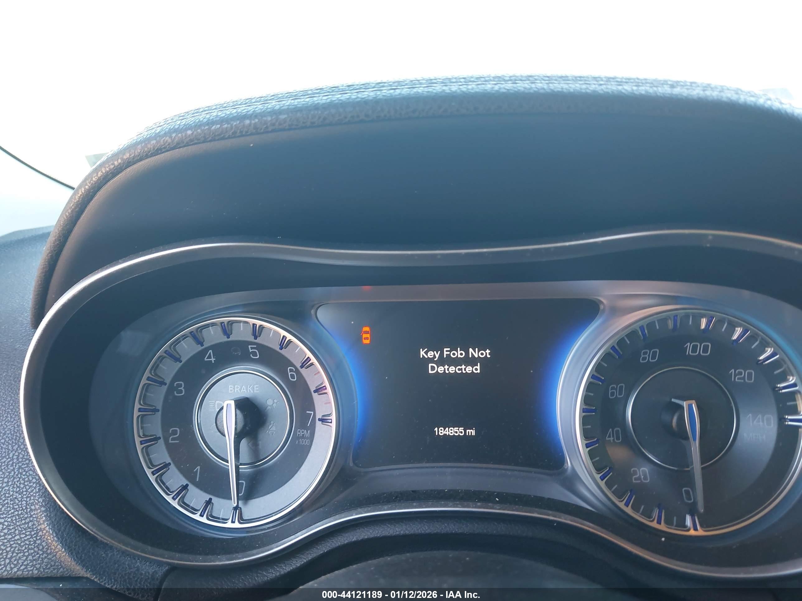 CHRYSLER 300C image 7