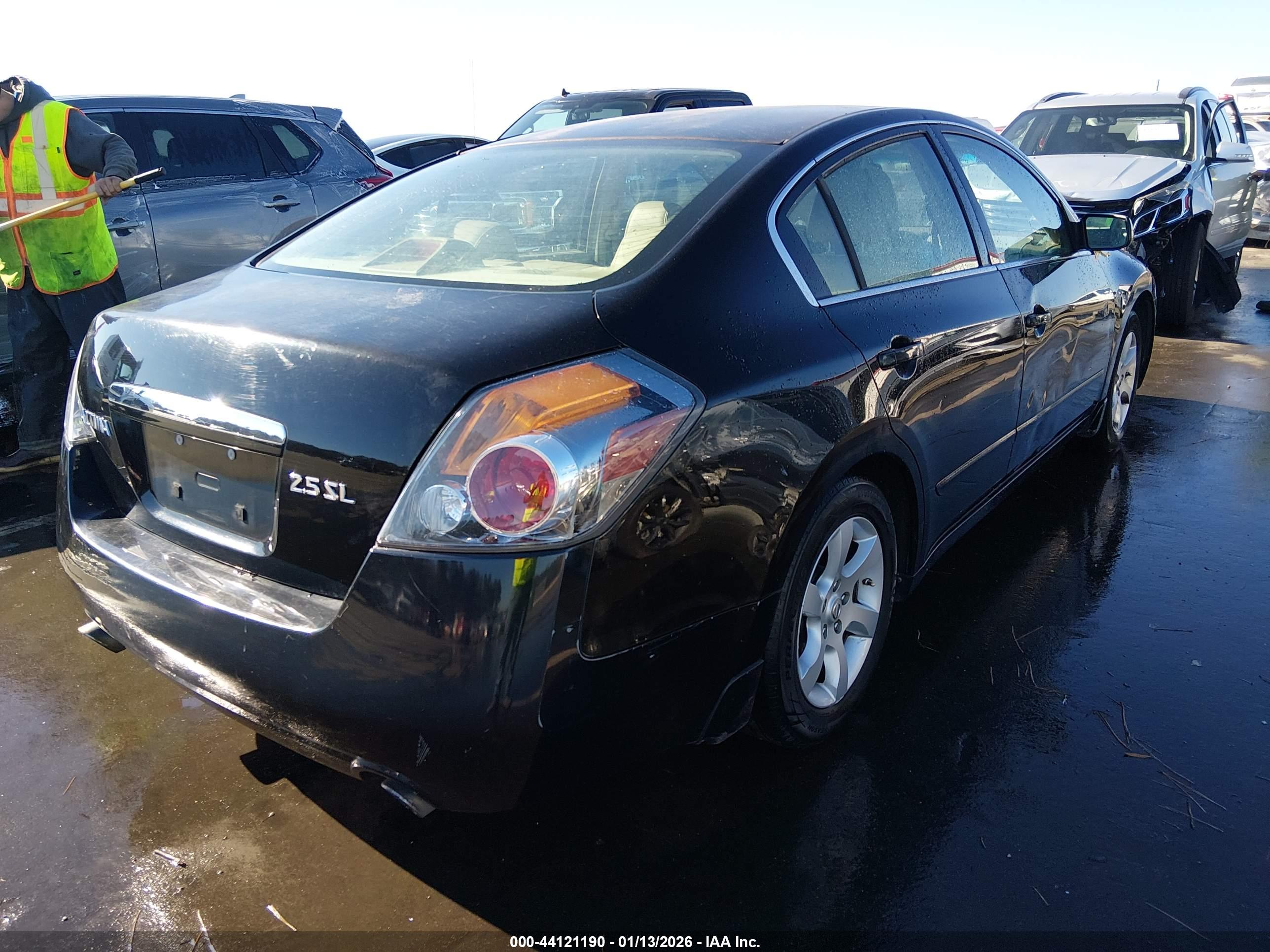 NISSAN ALTIMA image 4