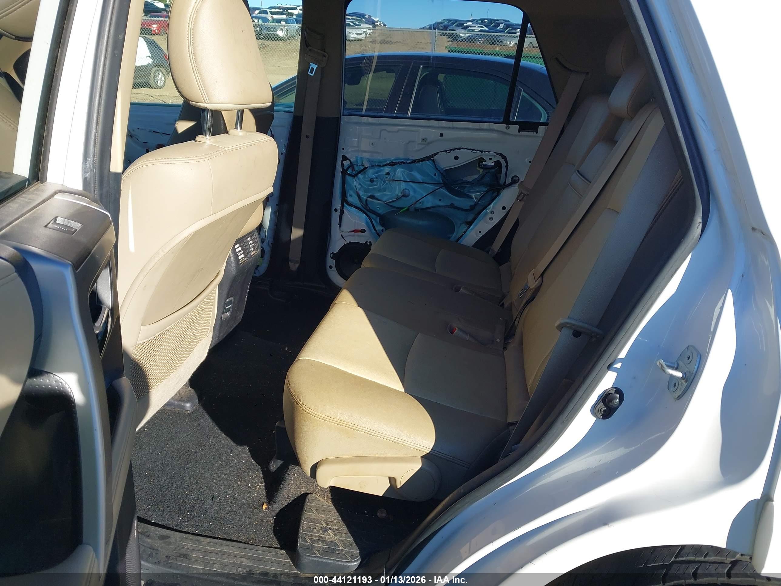 TOYOTA 4RUNNER image 8