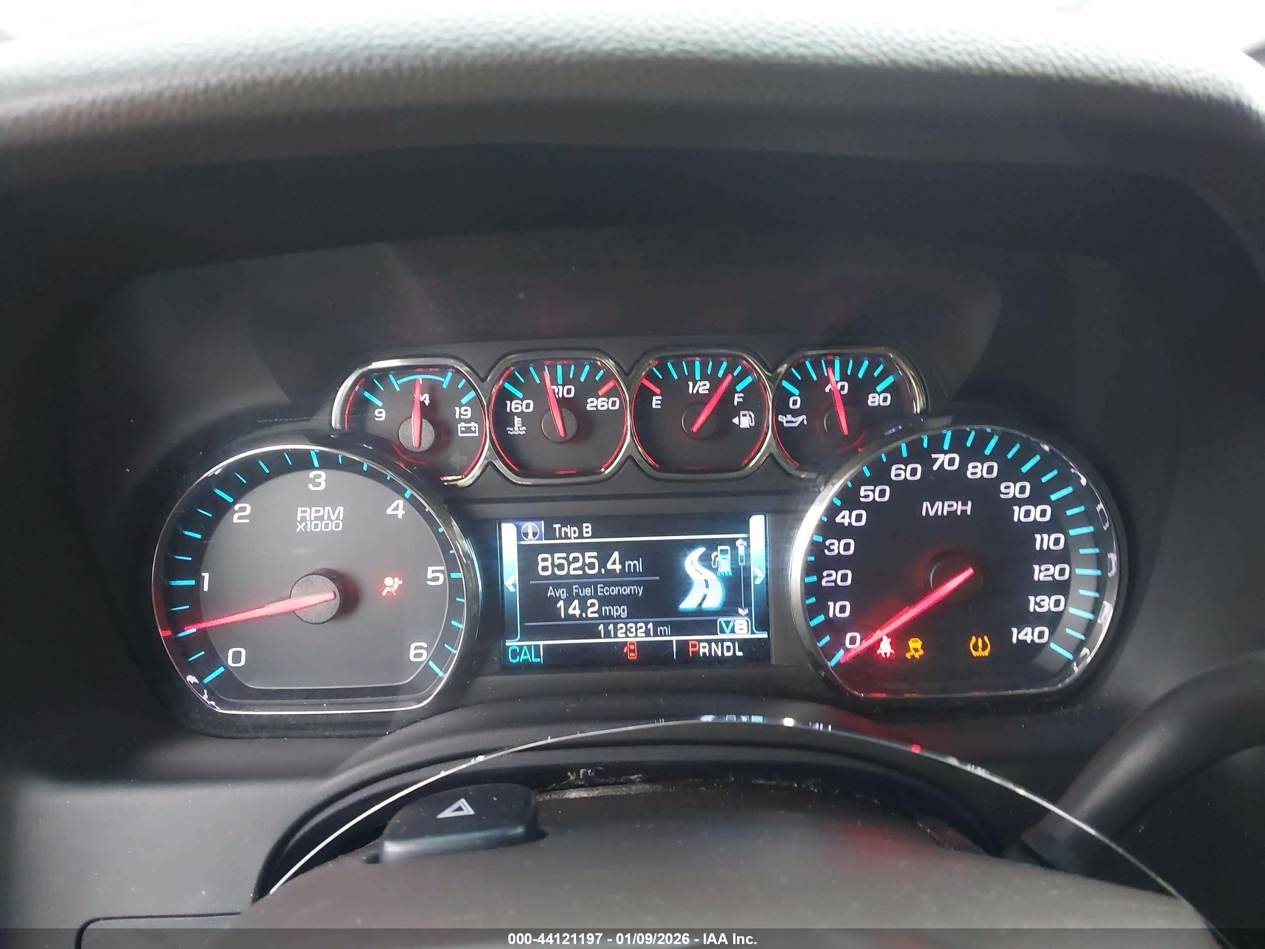 CHEVROLET TAHOE image 7