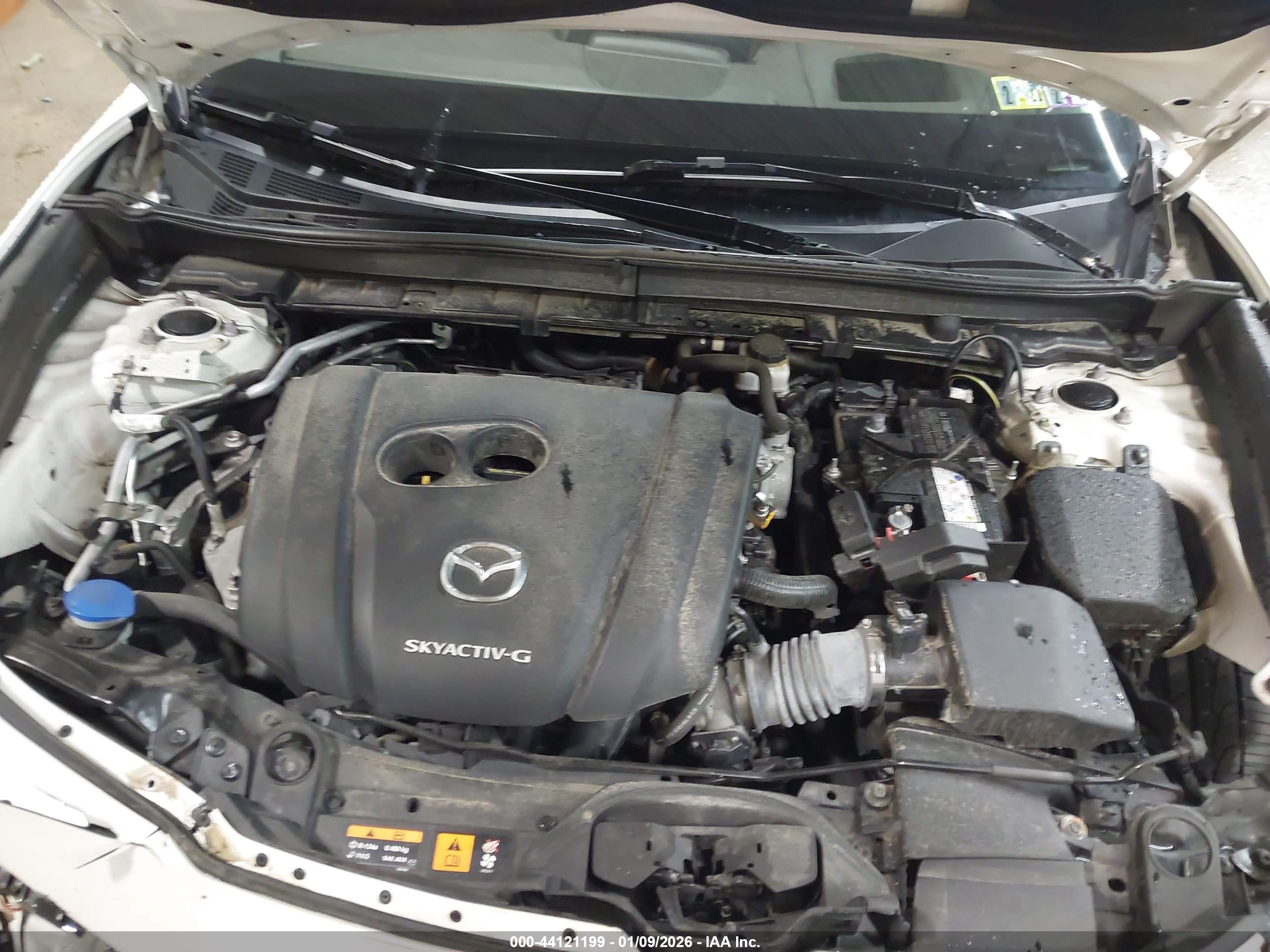 MAZDA CX-30 image 10
