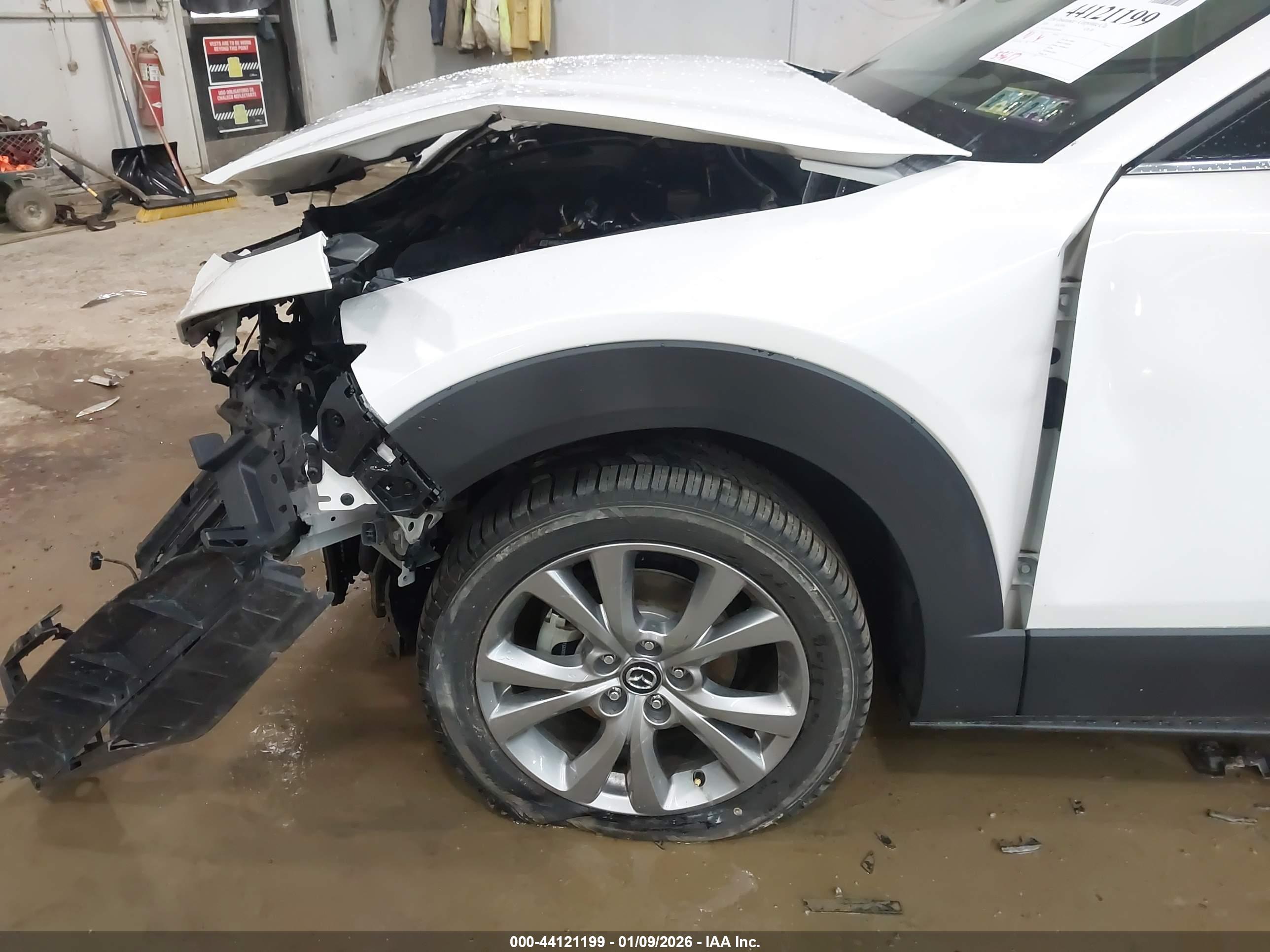 MAZDA CX-30 image 6