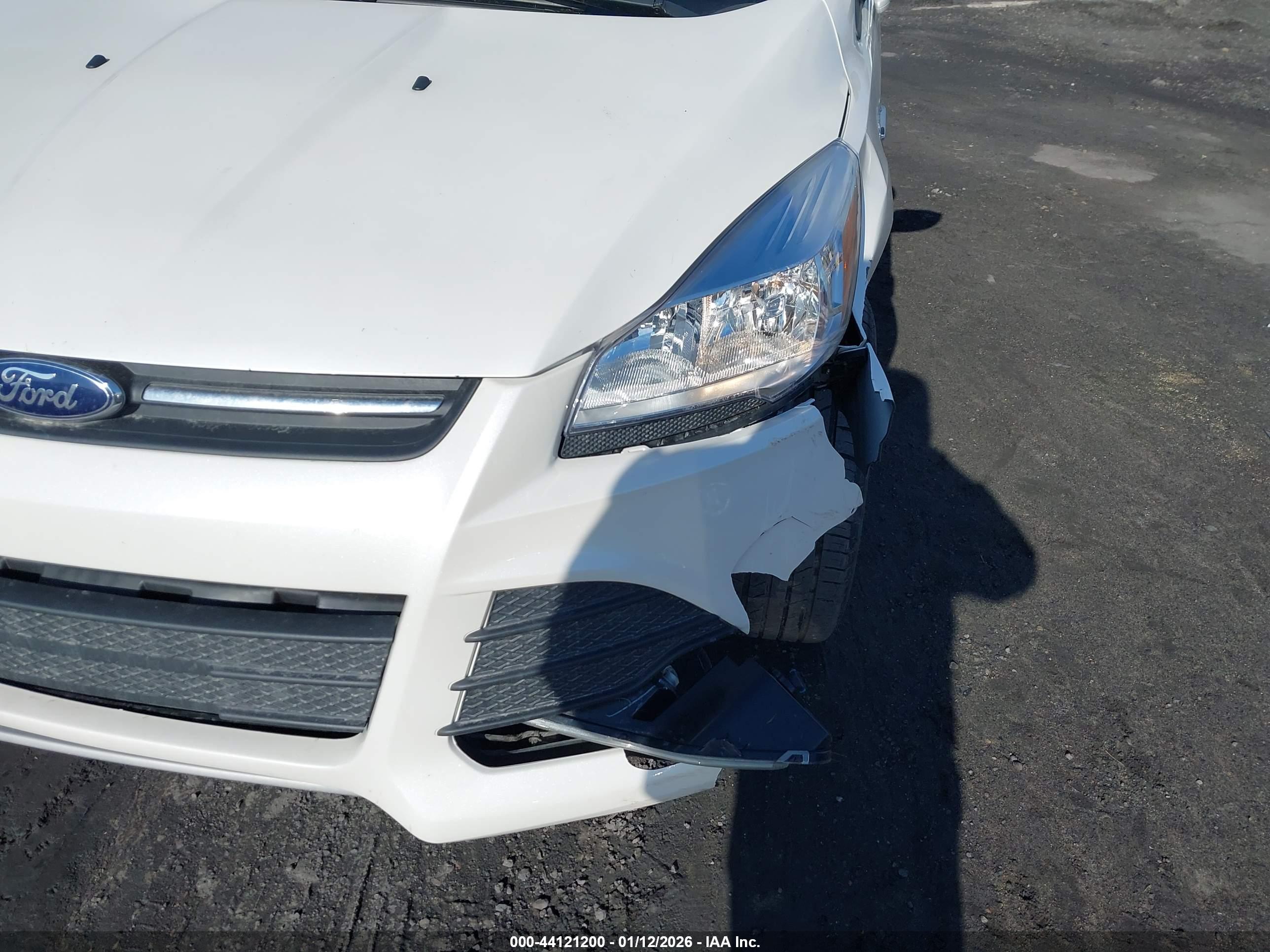 FORD ESCAPE image 6