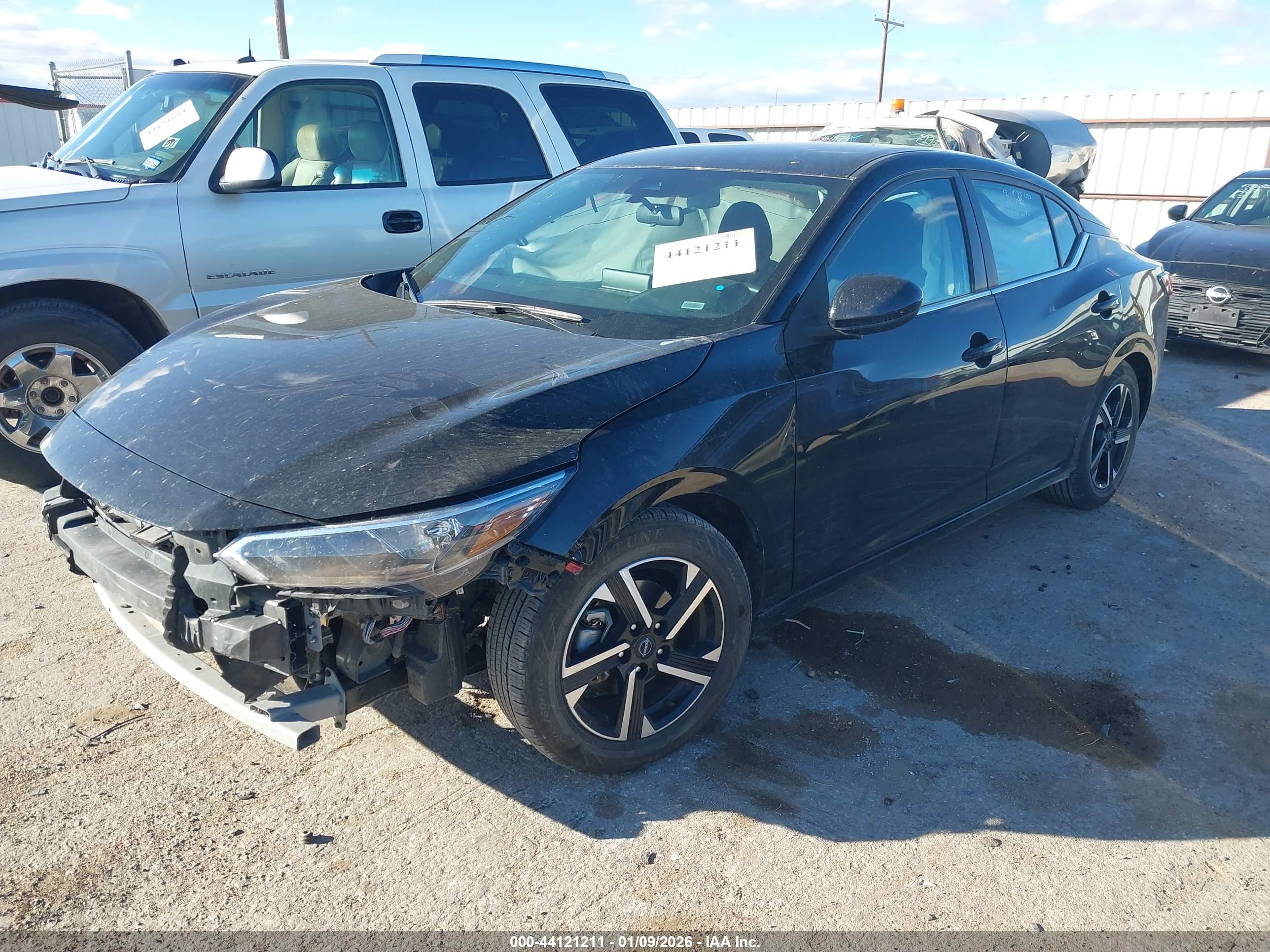 NISSAN SENTRA image 2