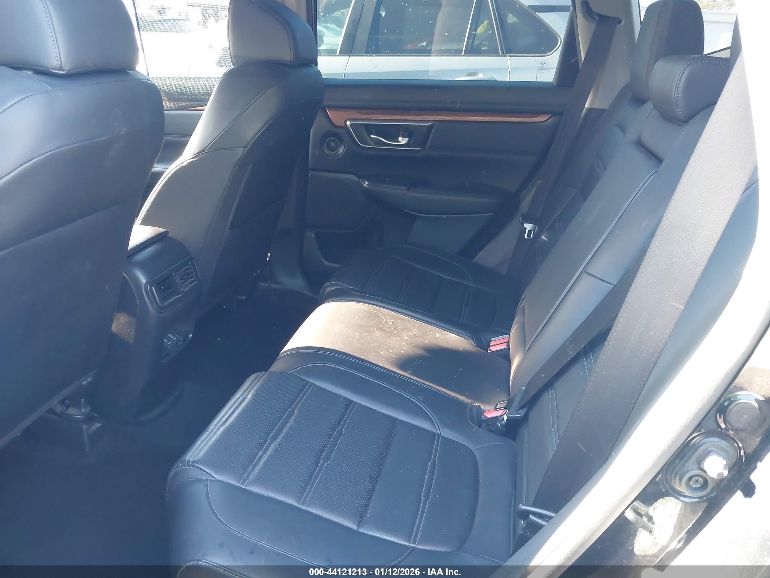 HONDA CR-V image 8