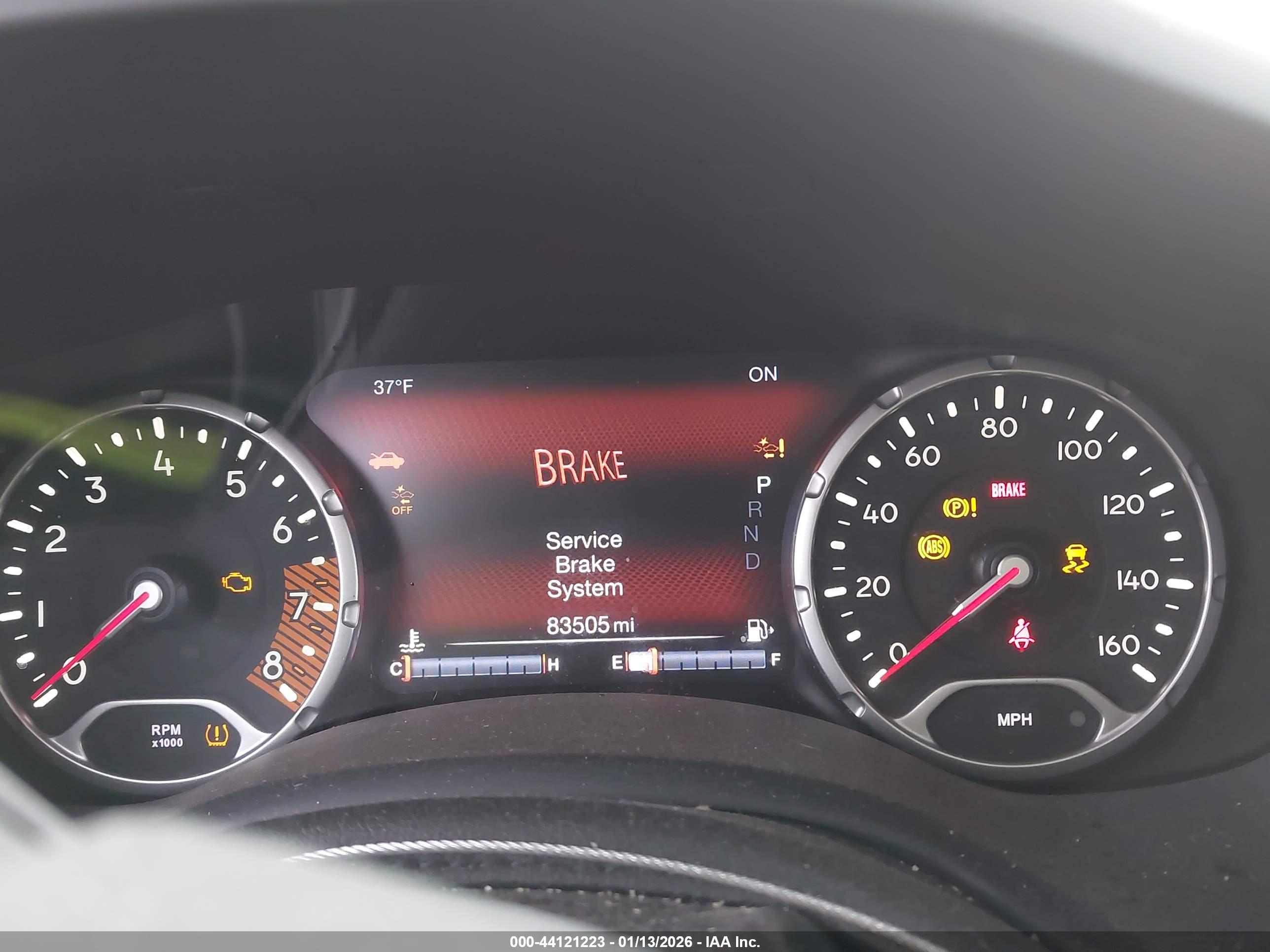 JEEP RENEGADE image 7