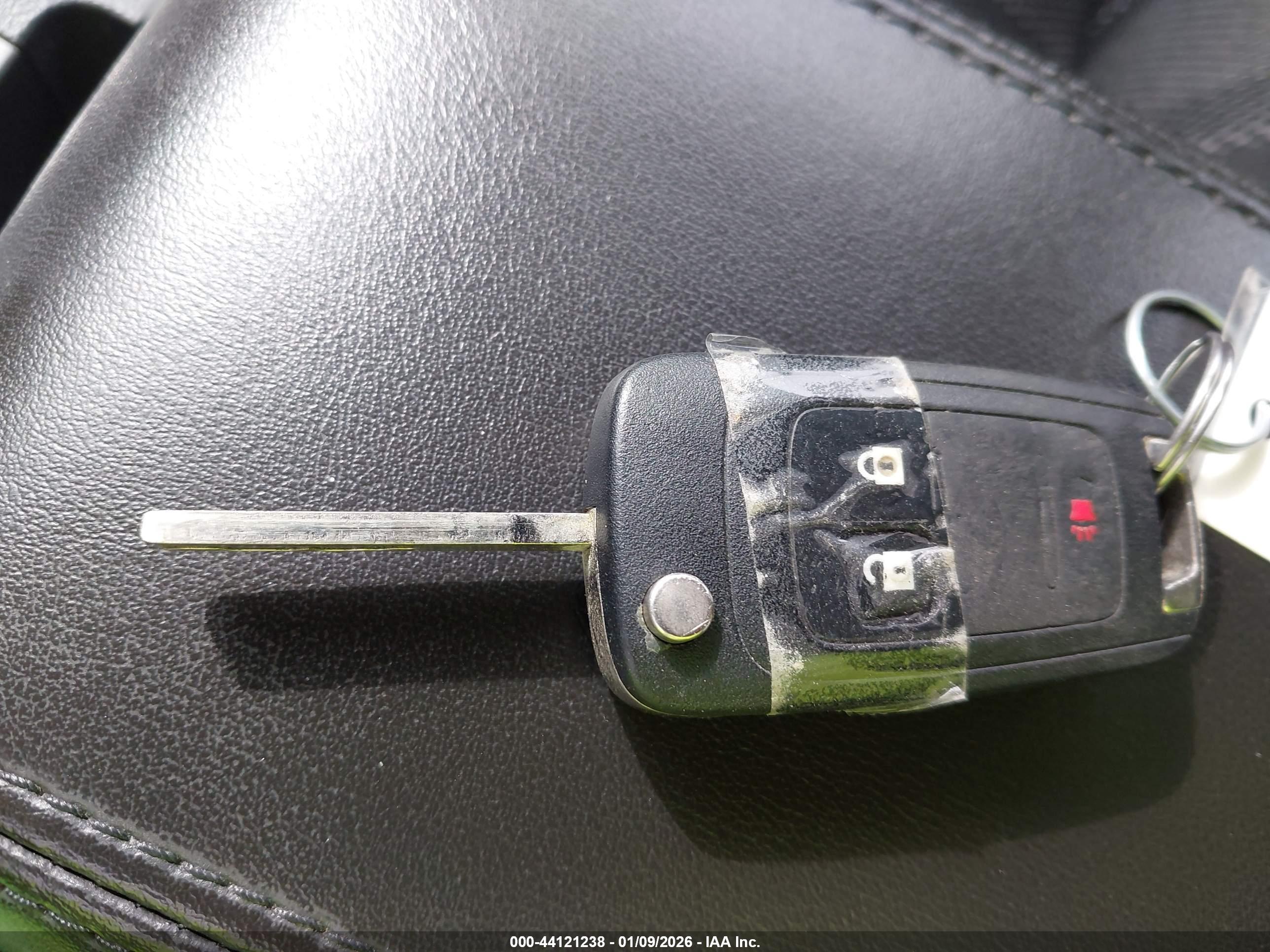 CHEVROLET EQUINOX image 11