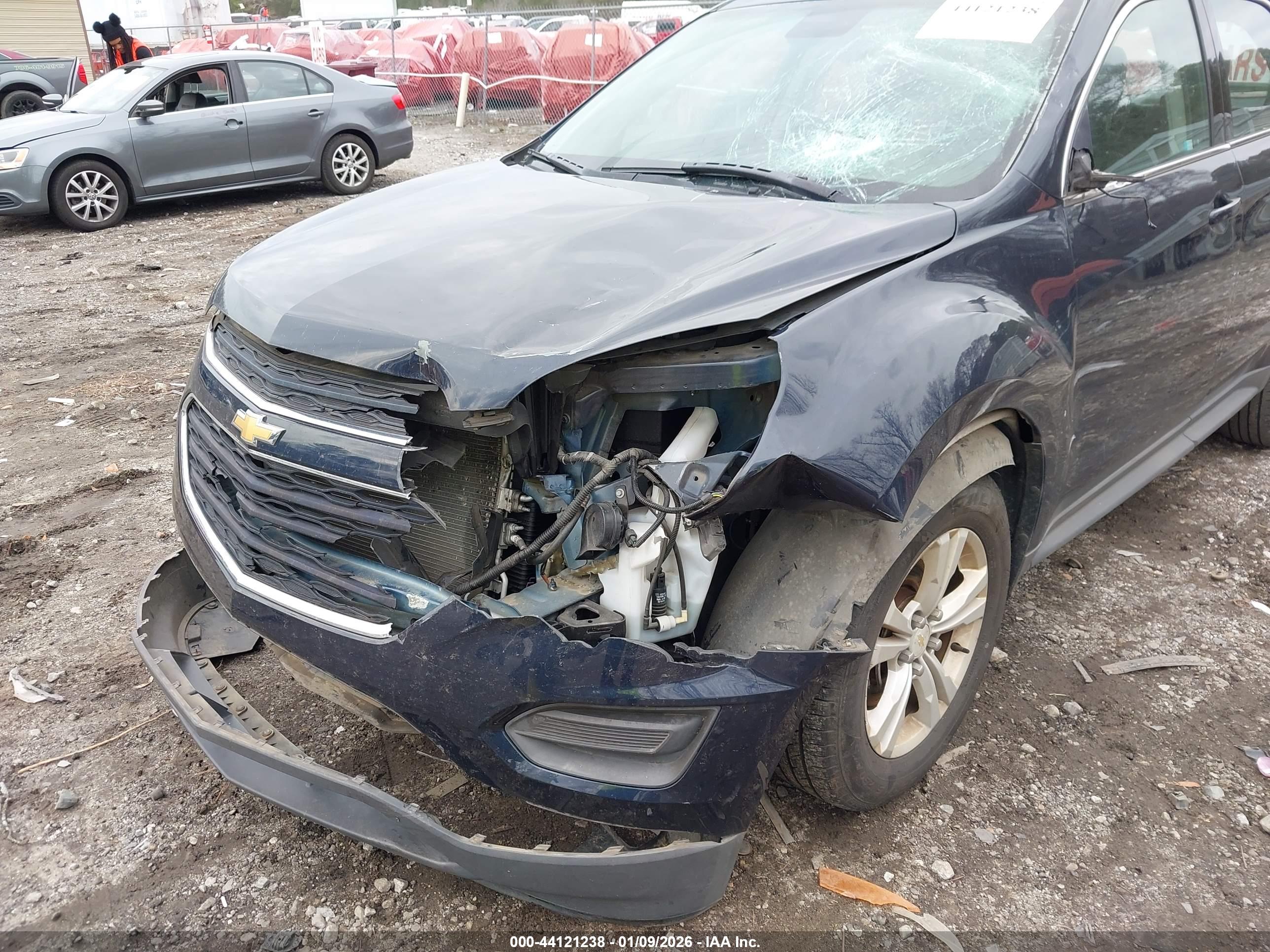 CHEVROLET EQUINOX image 6