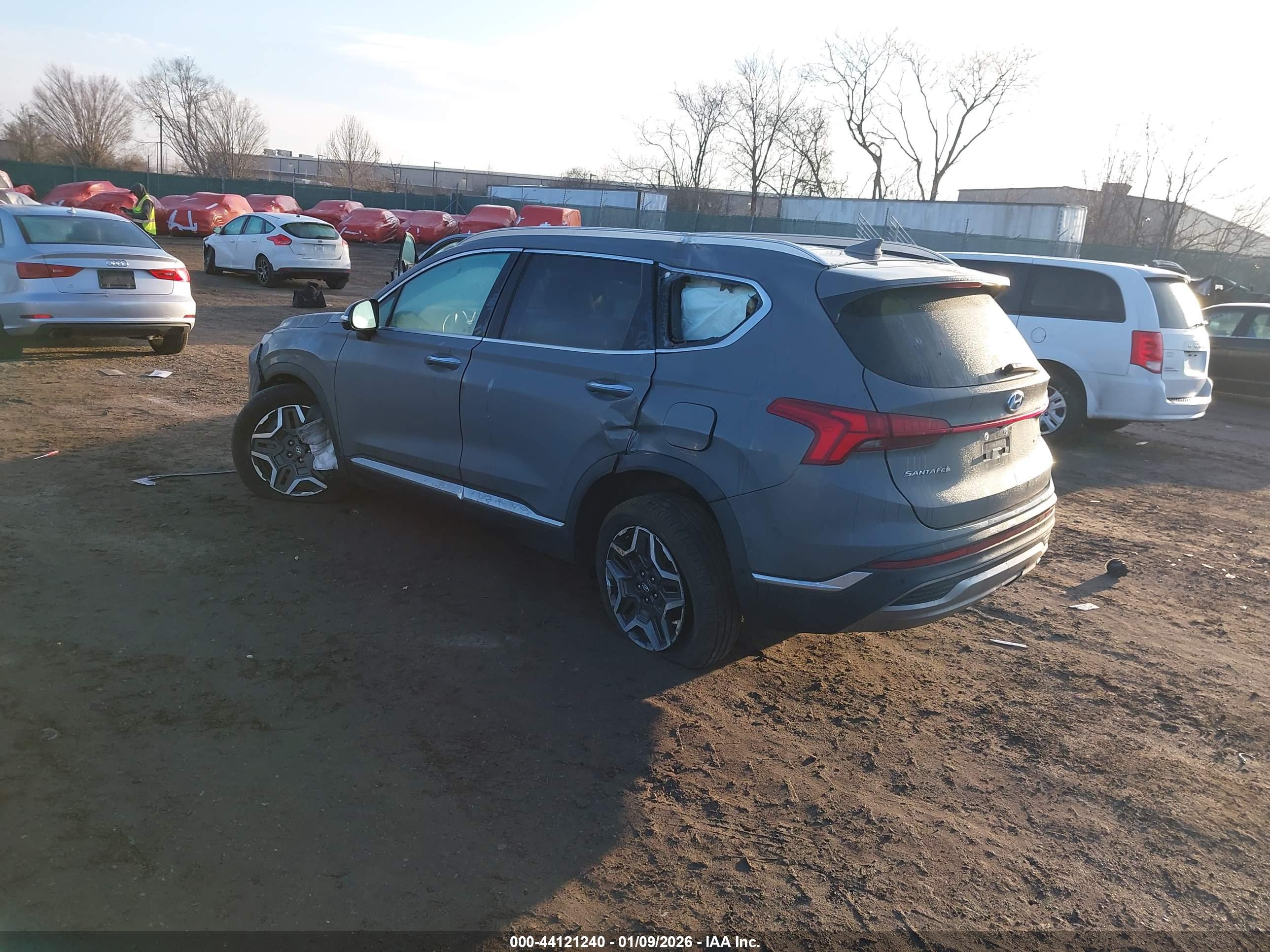HYUNDAI SANTA image 3