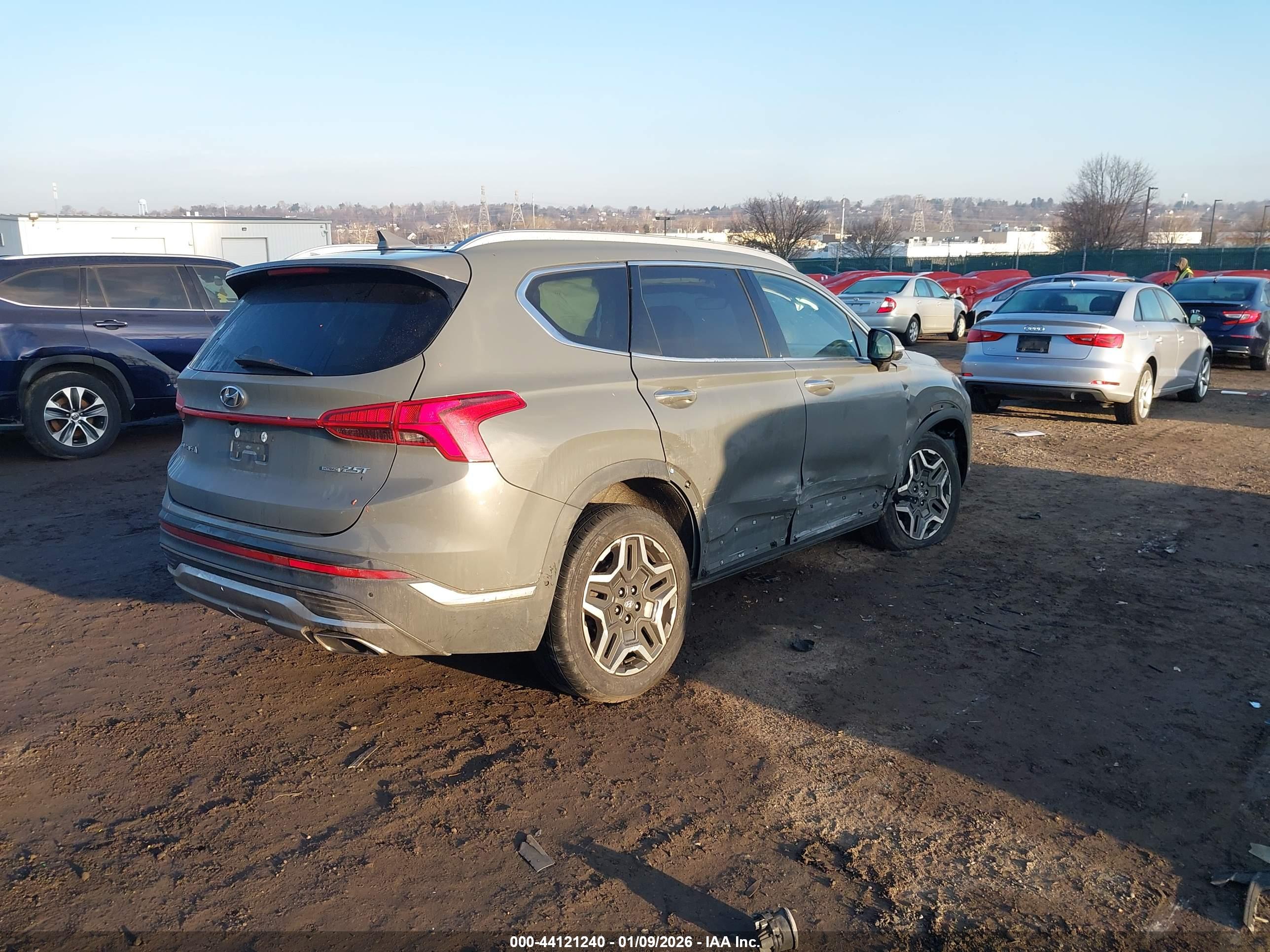 HYUNDAI SANTA image 4