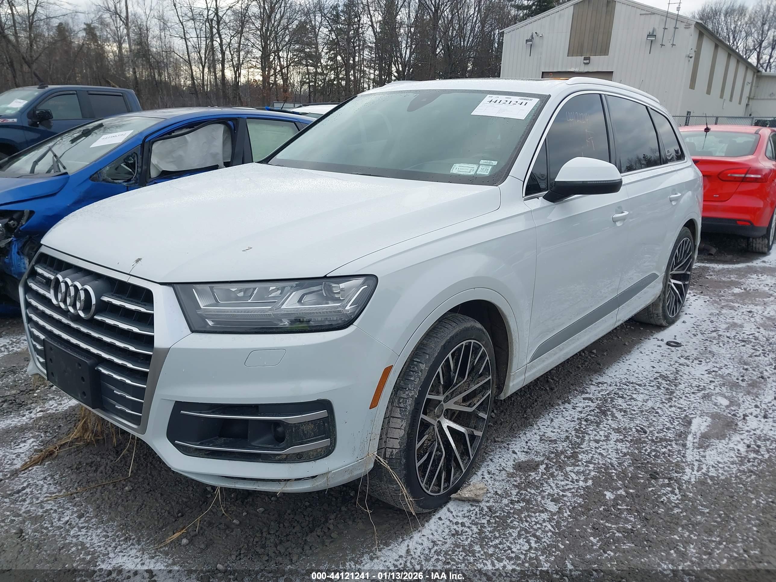 AUDI Q7 image 2