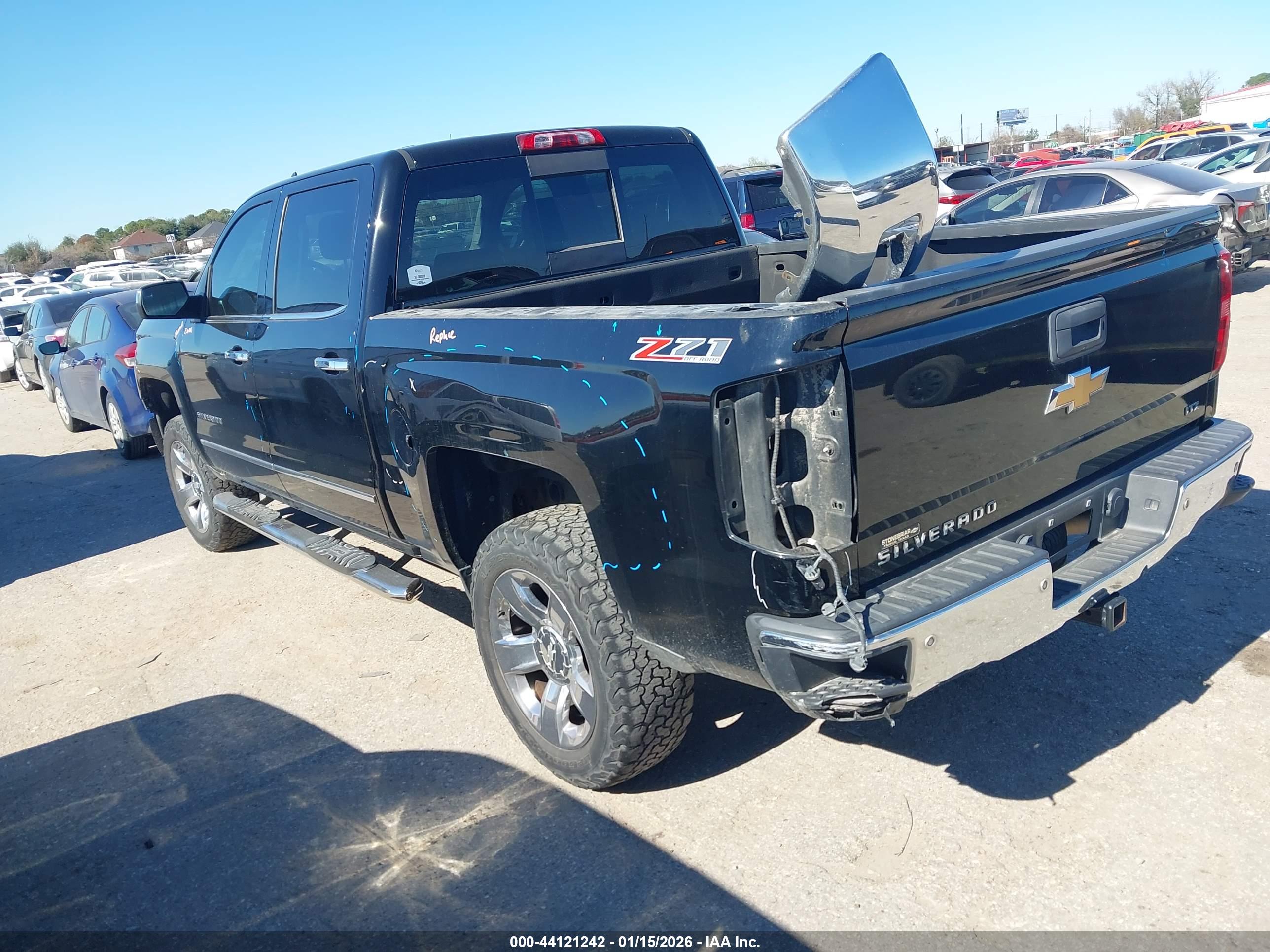 CHEVROLET SILVERADO image 3