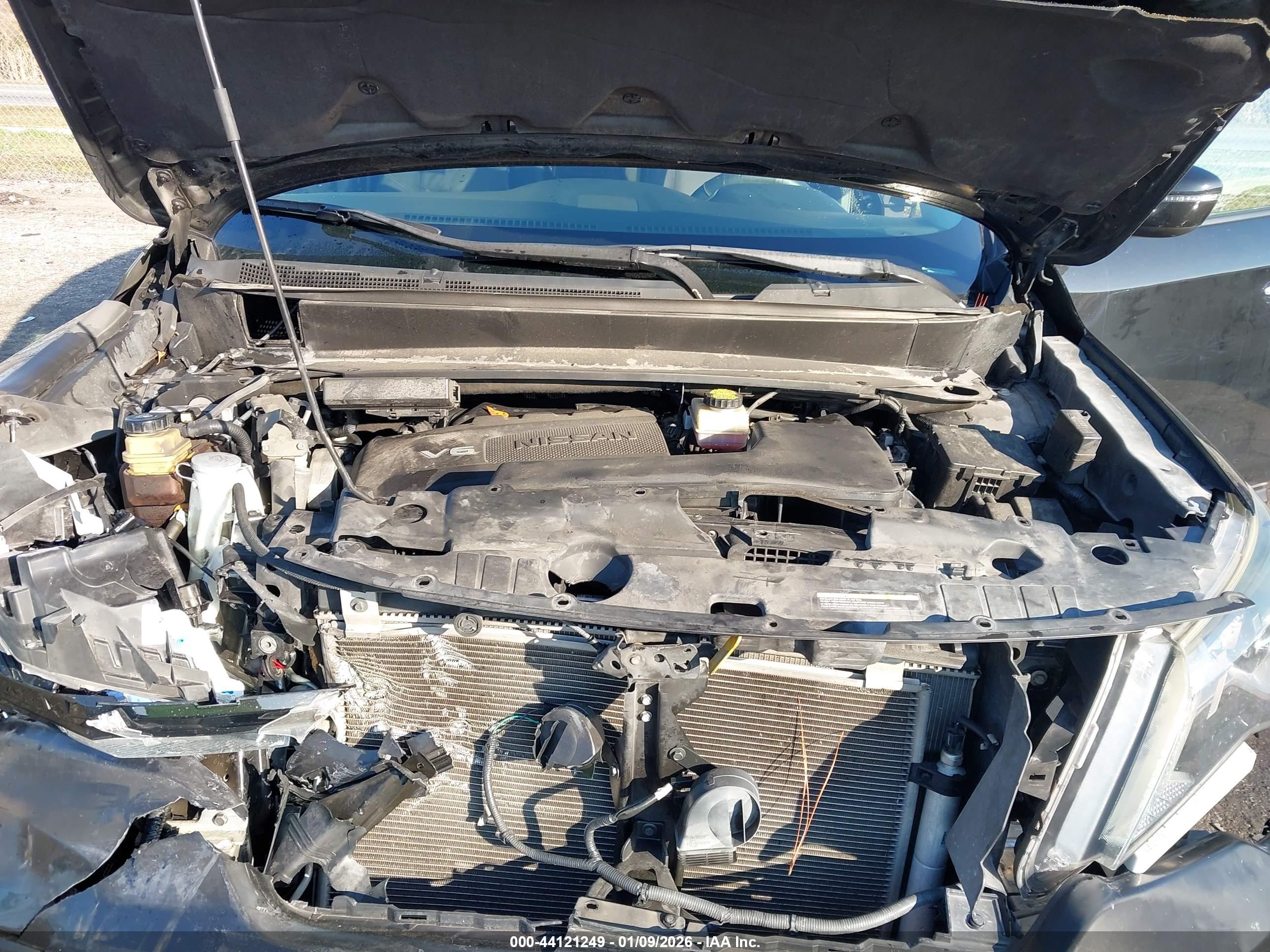 NISSAN PATHFINDER image 10