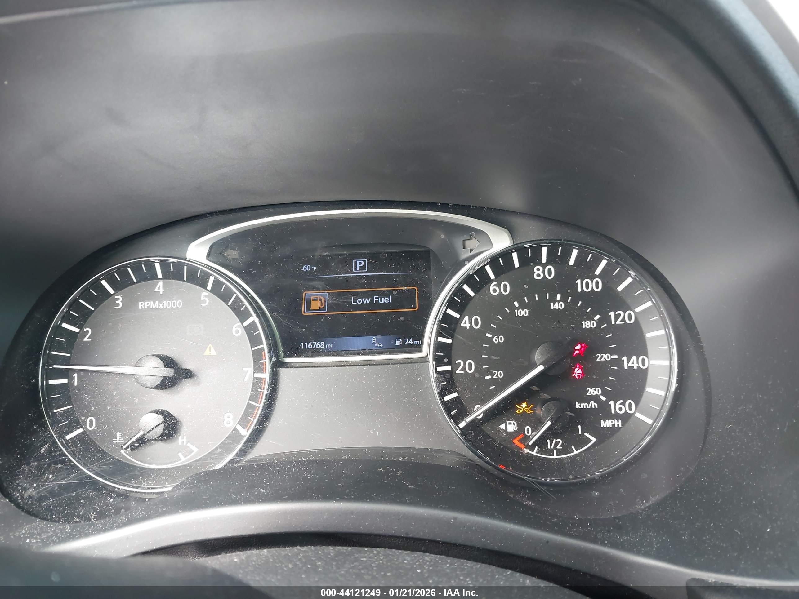 NISSAN PATHFINDER image 7