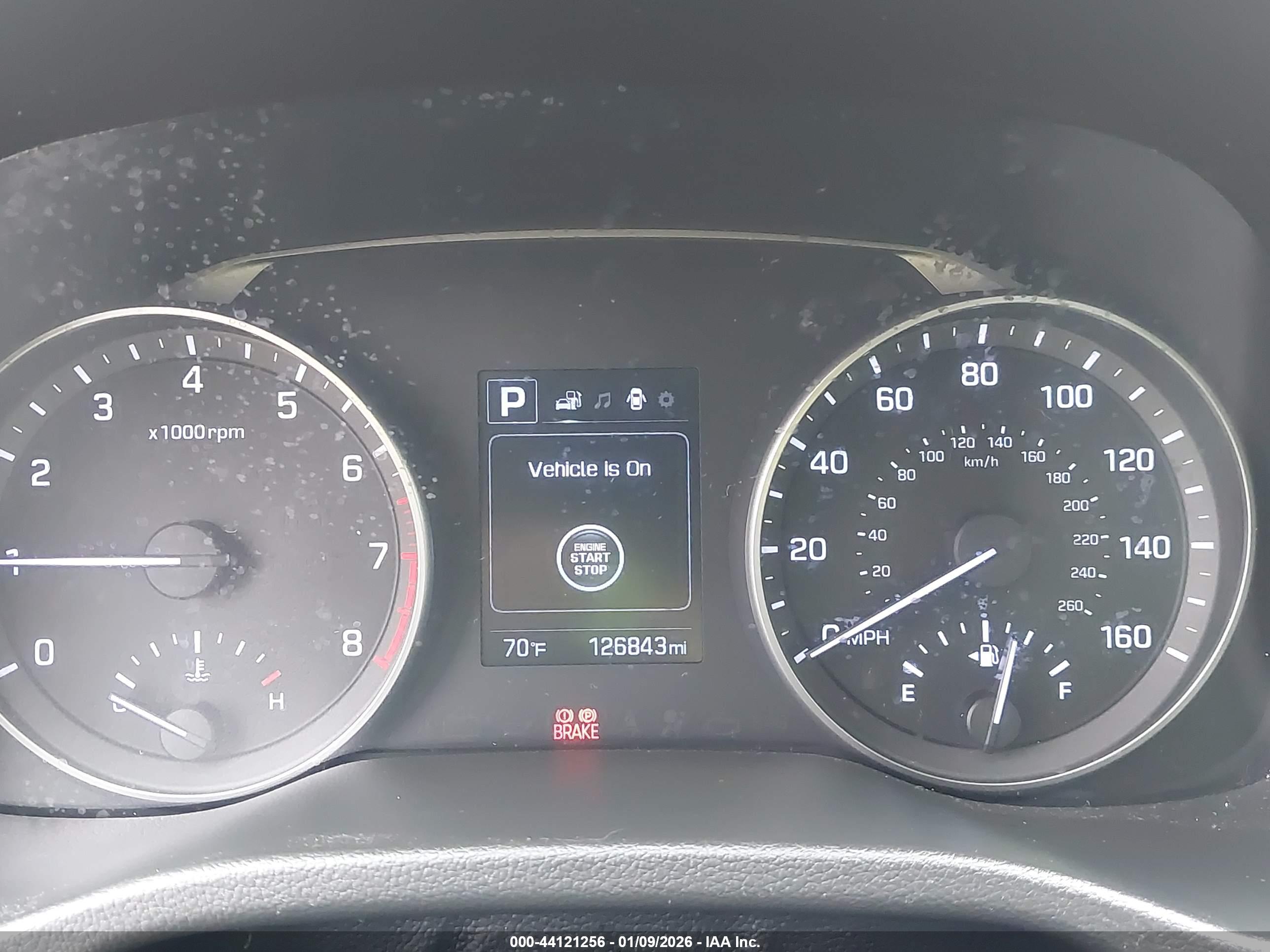 HYUNDAI ELANTRA image 7