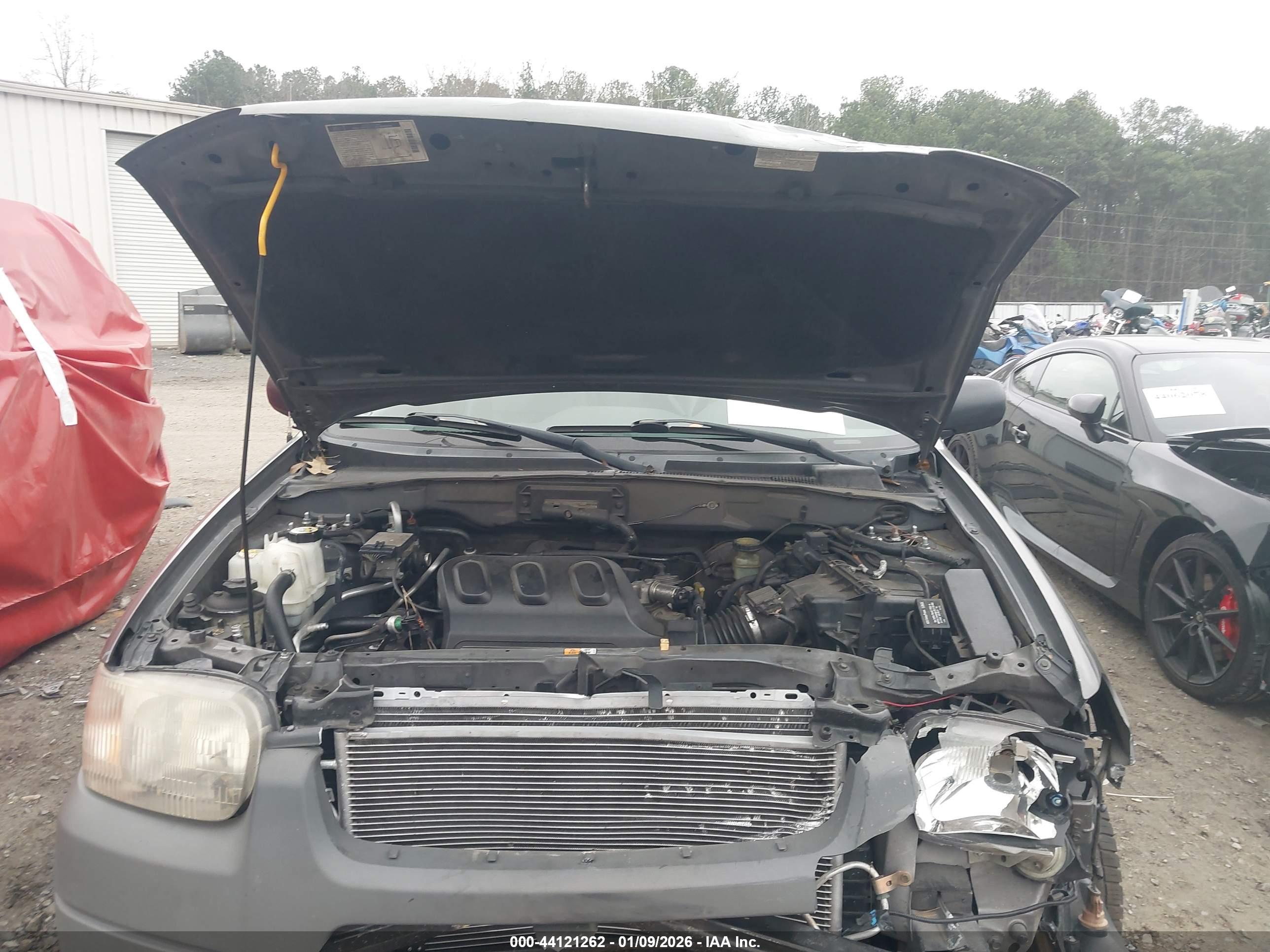 FORD ESCAPE image 10