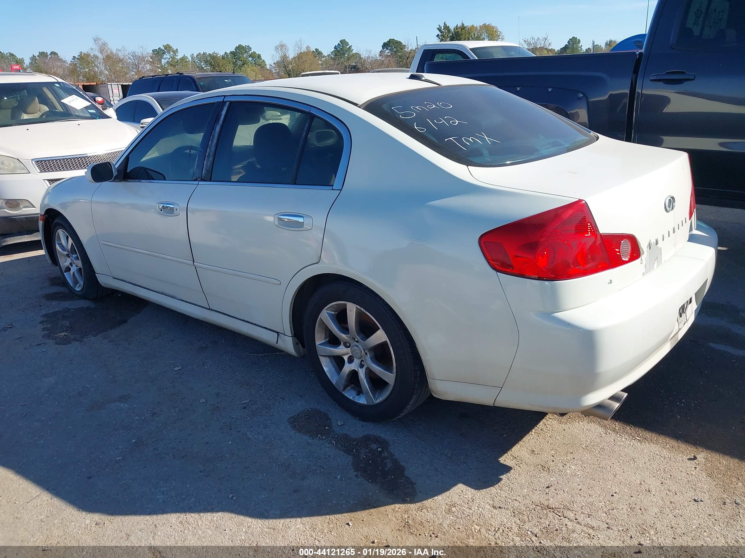 INFINITI G35 image 3