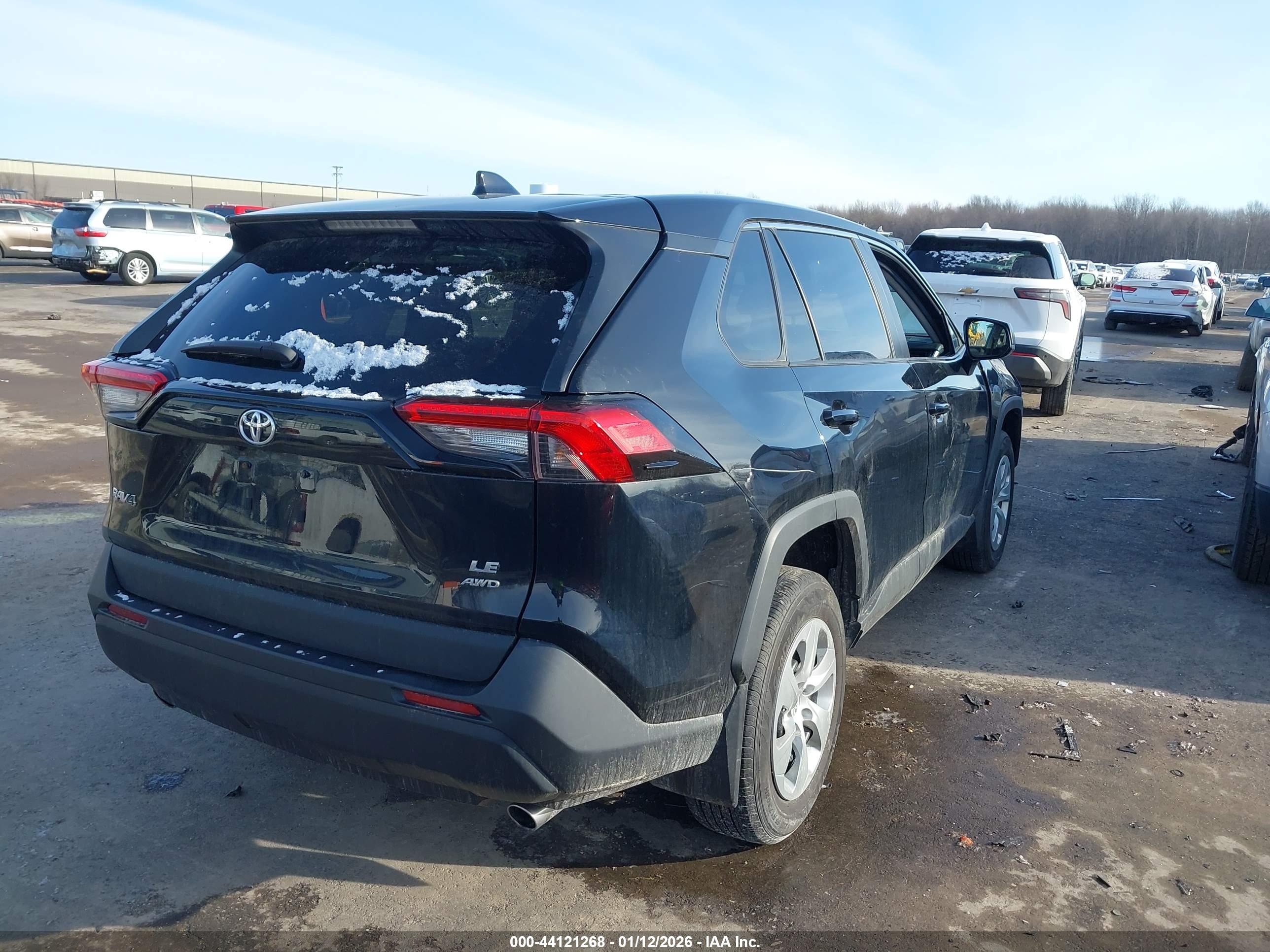 TOYOTA RAV4 image 4