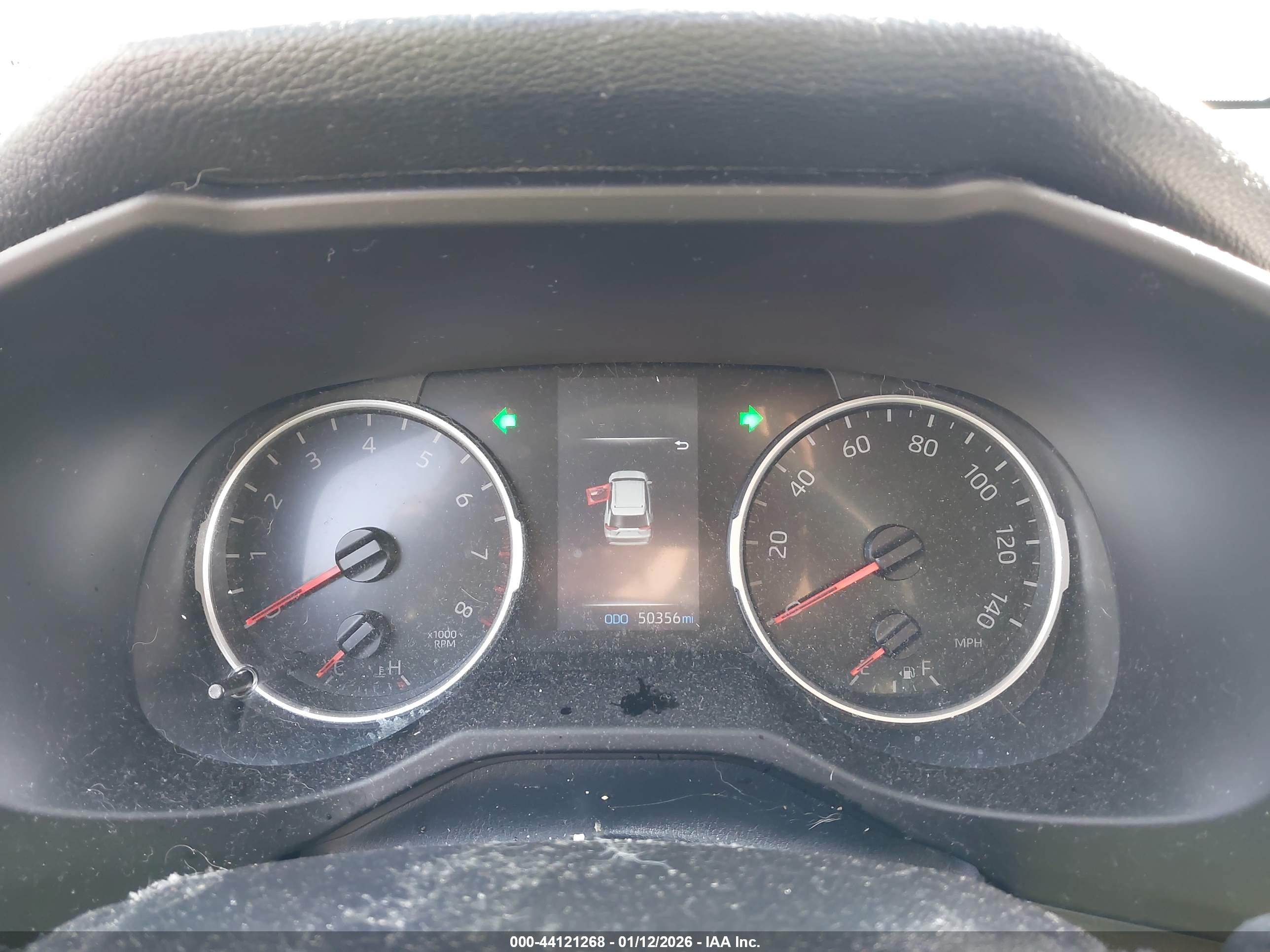 TOYOTA RAV4 image 7