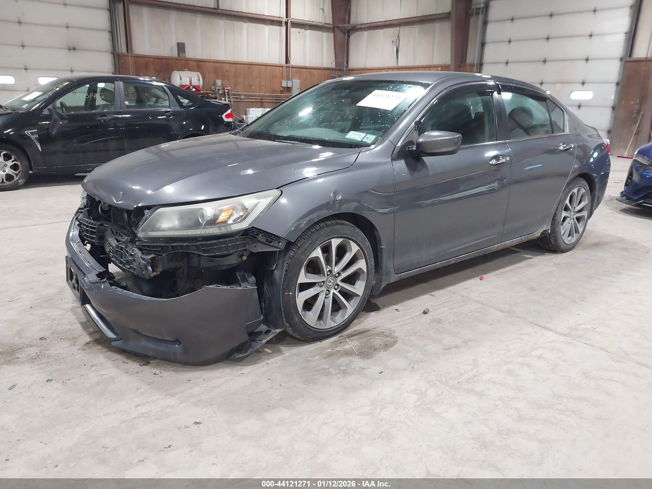 HONDA ACCORD image 2