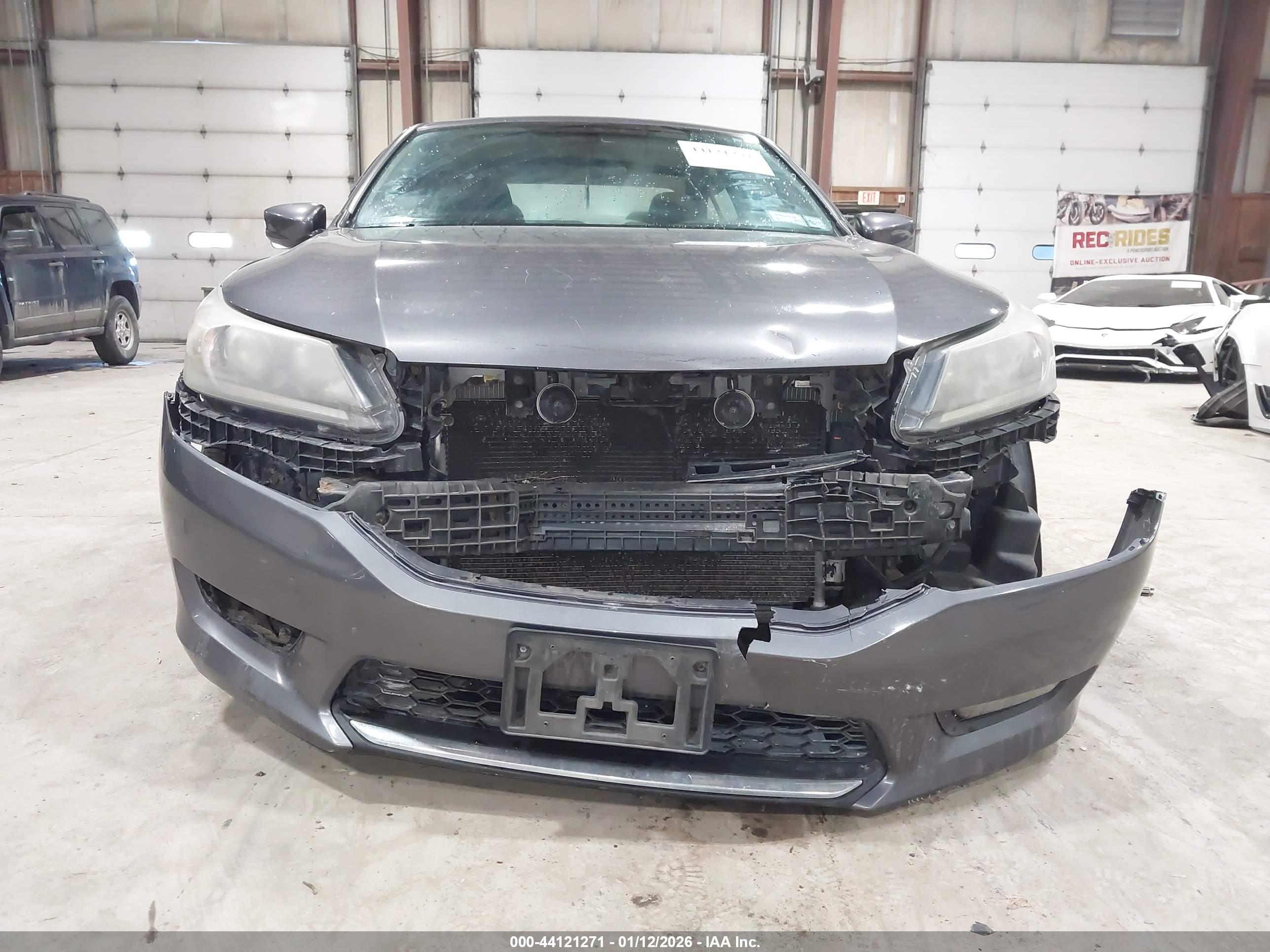 HONDA ACCORD image 6