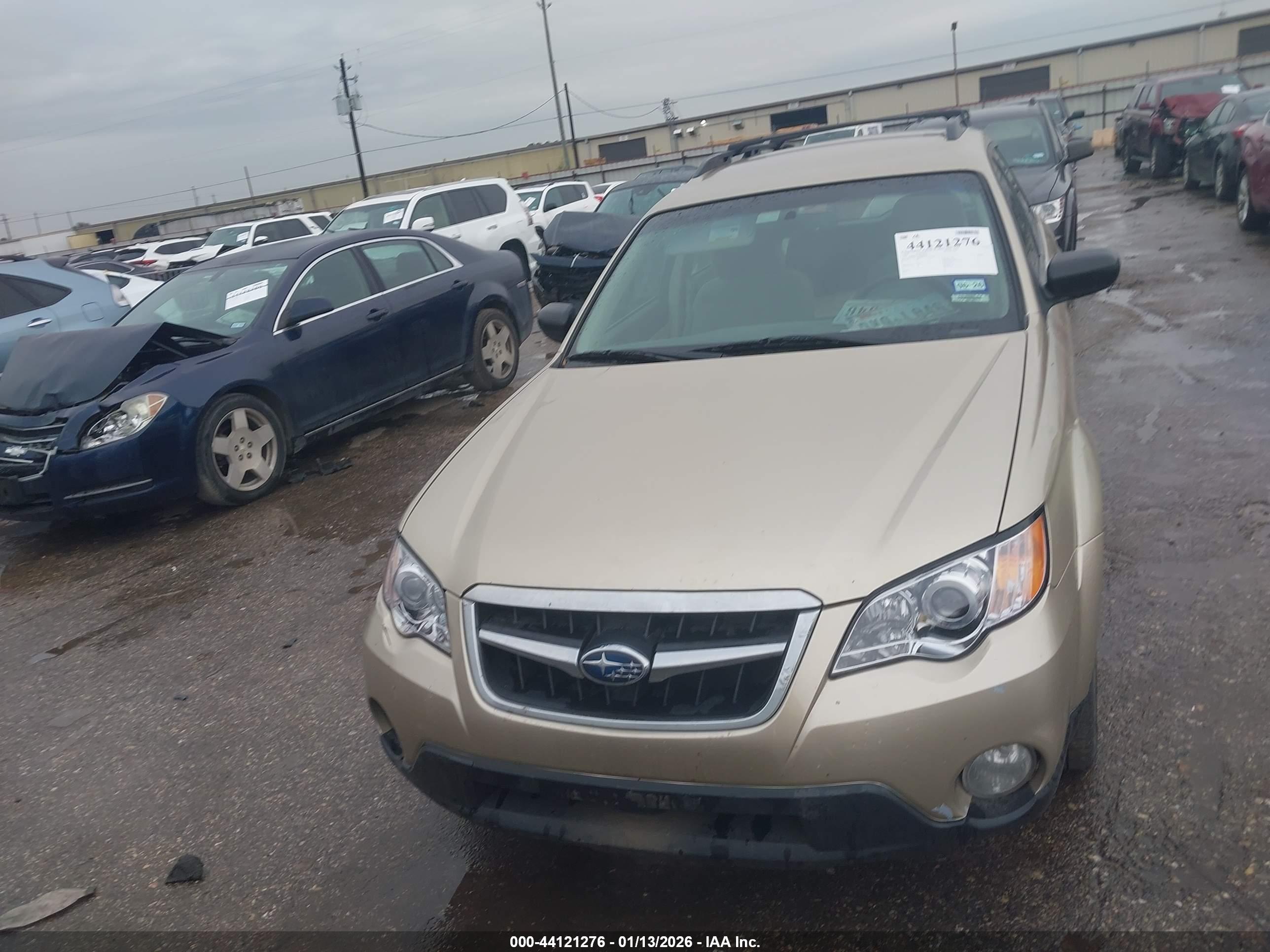 SUBARU OUTBACK image 6