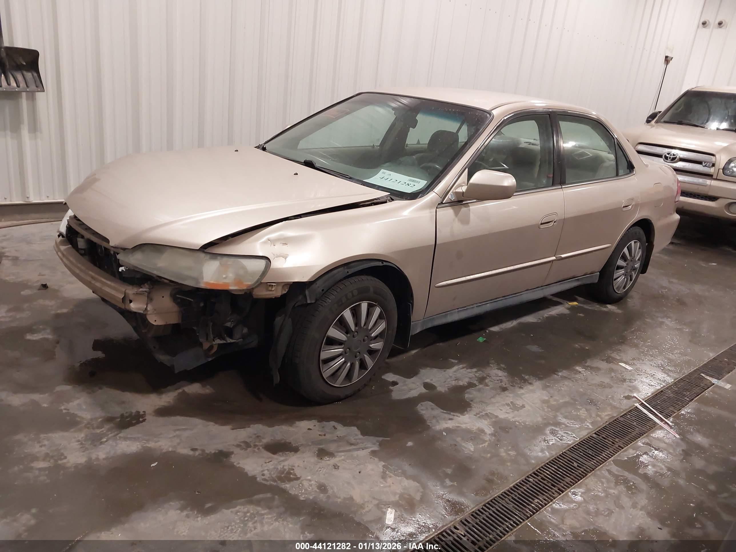 HONDA ACCORD image 2