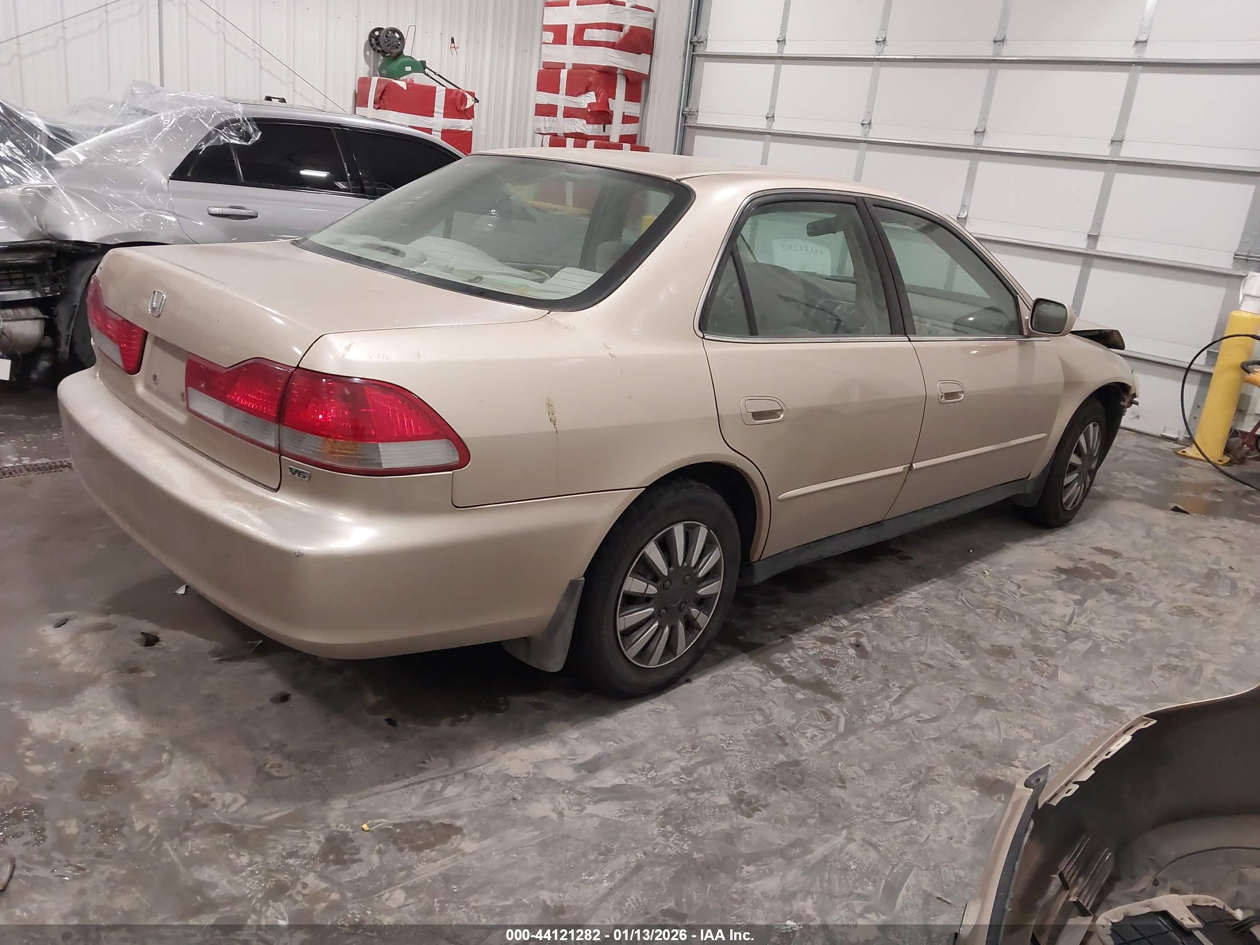 HONDA ACCORD image 4