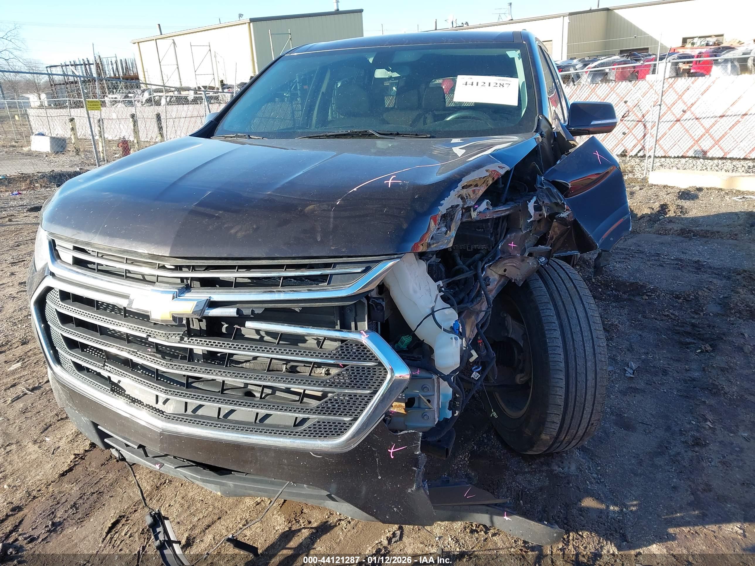 CHEVROLET TRAVERSE image 6