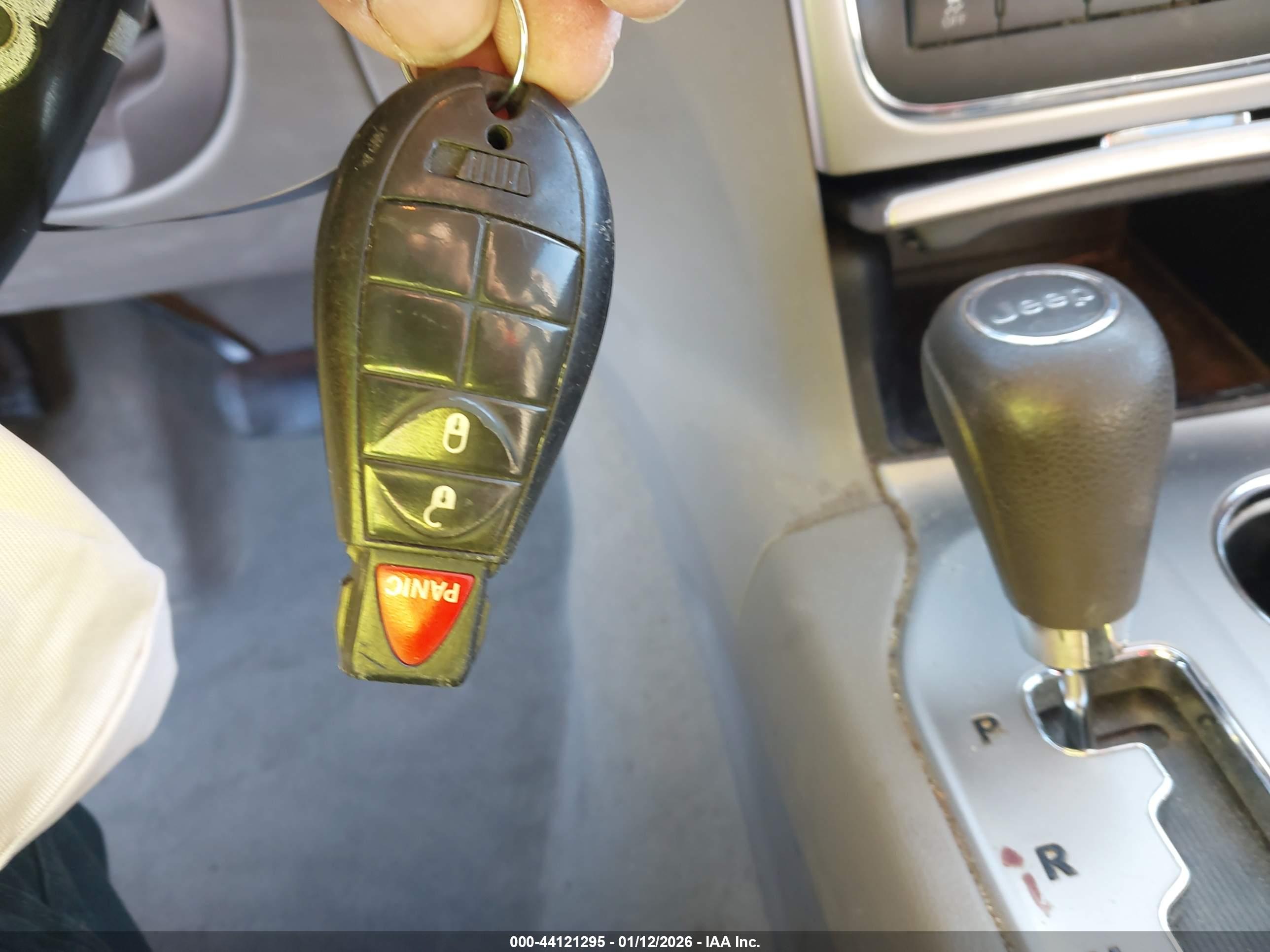 JEEP GRAND image 11