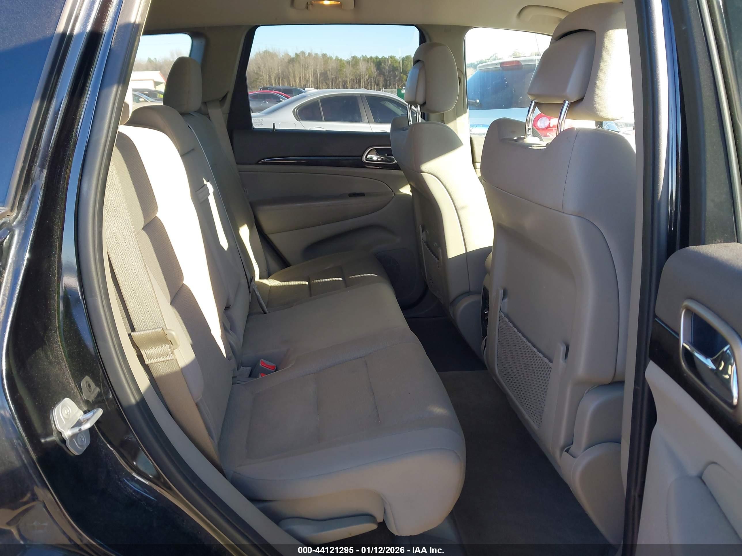 JEEP GRAND image 8