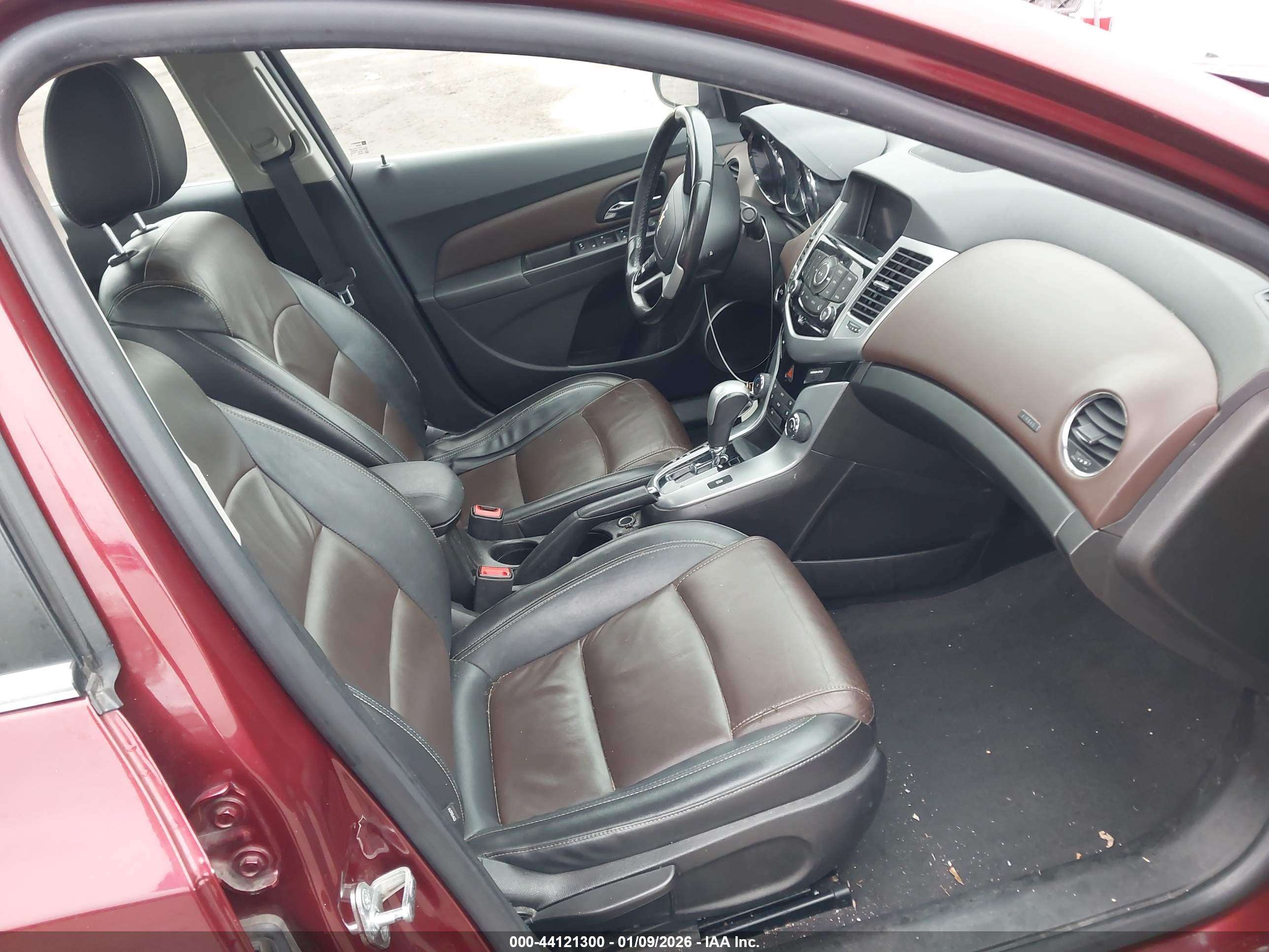 CHEVROLET CRUZE image 5