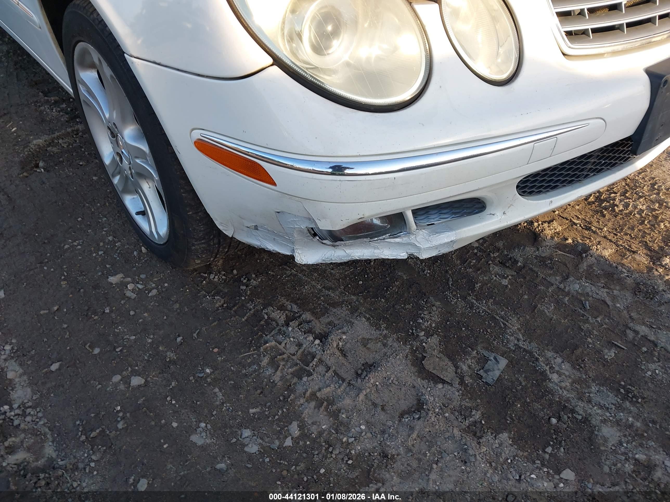 MERCEDES-BENZ E image 6