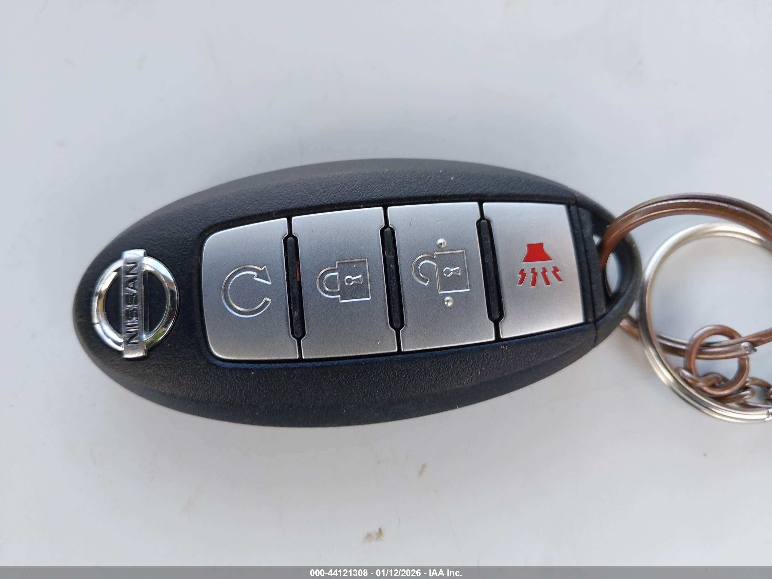 NISSAN MURANO image 11