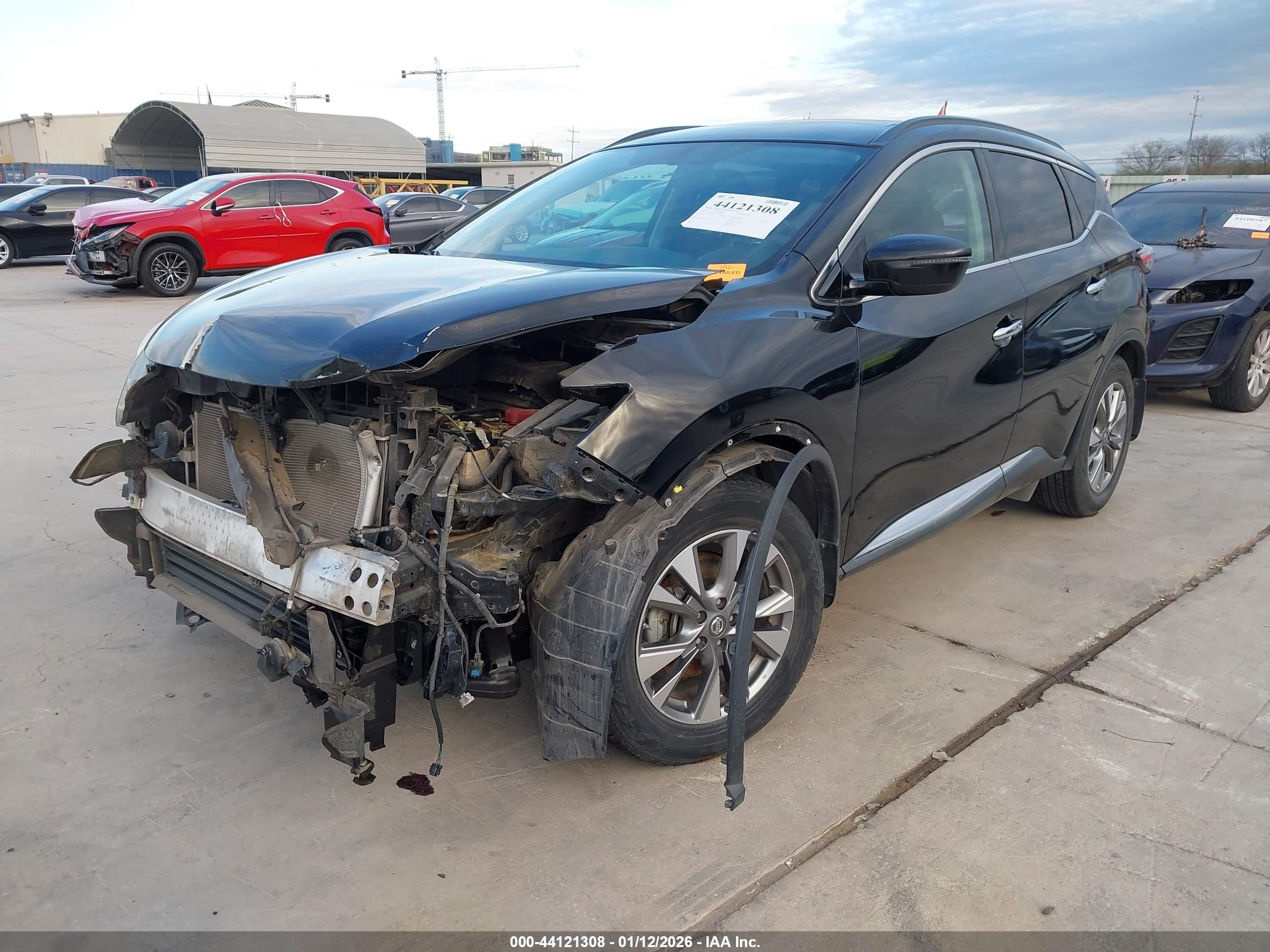NISSAN MURANO image 2