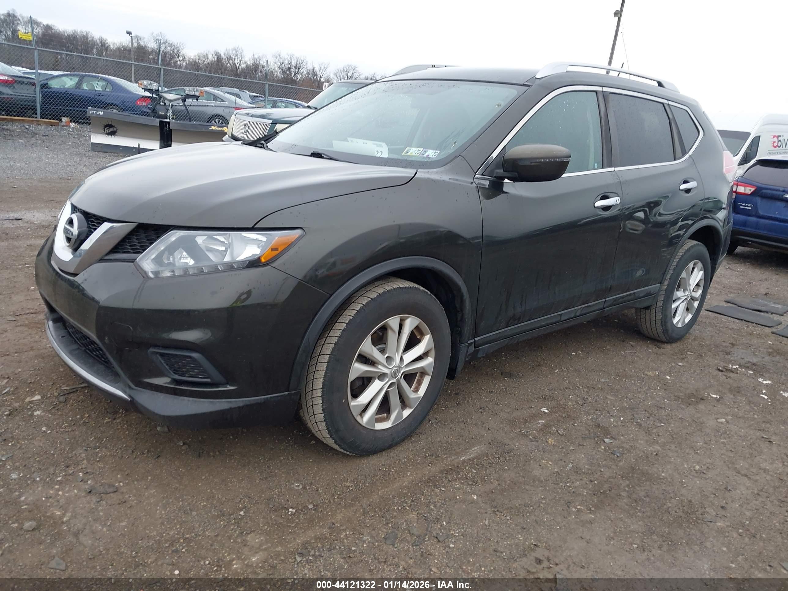 NISSAN ROGUE image 2