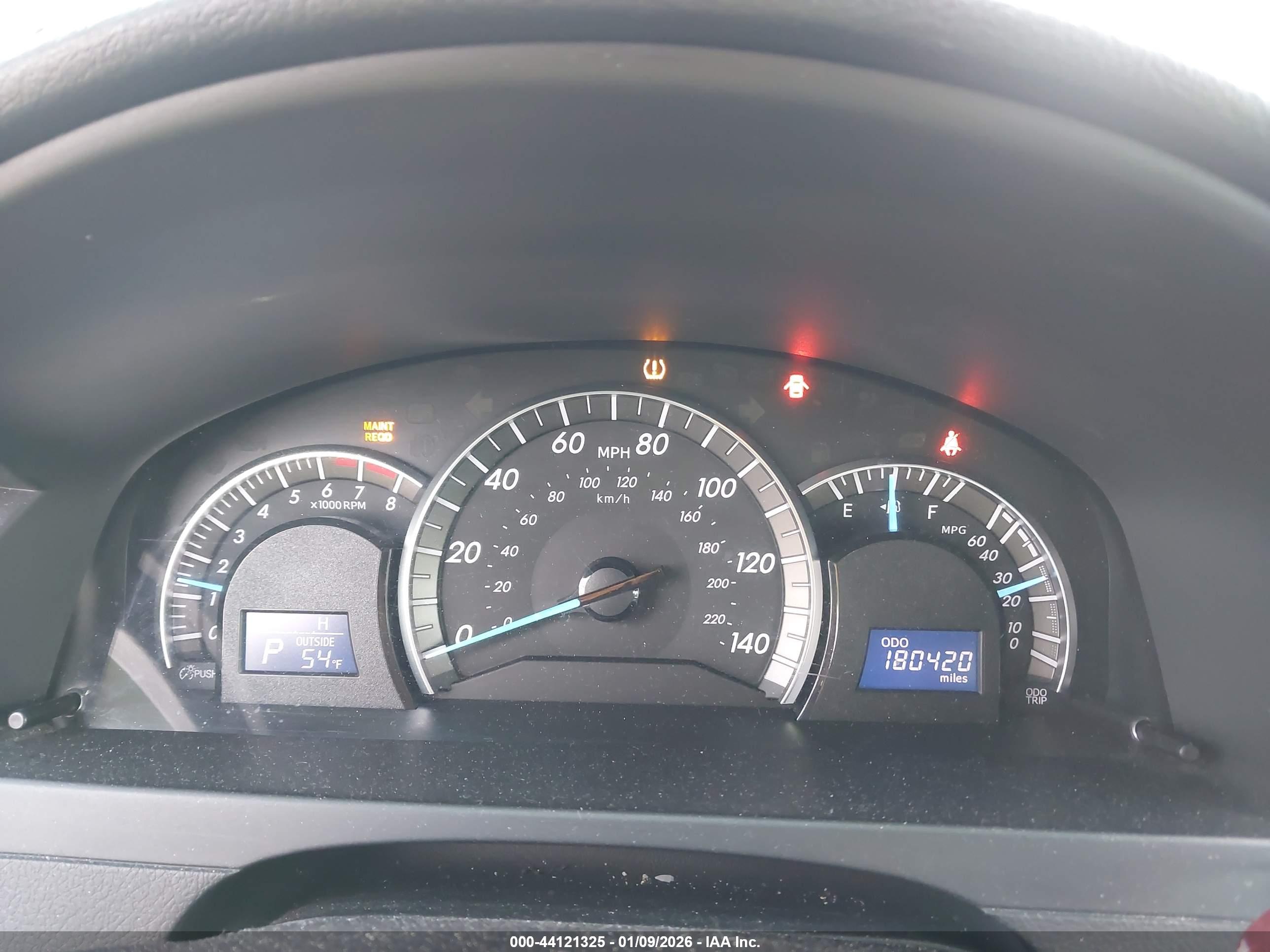 TOYOTA CAMRY image 7