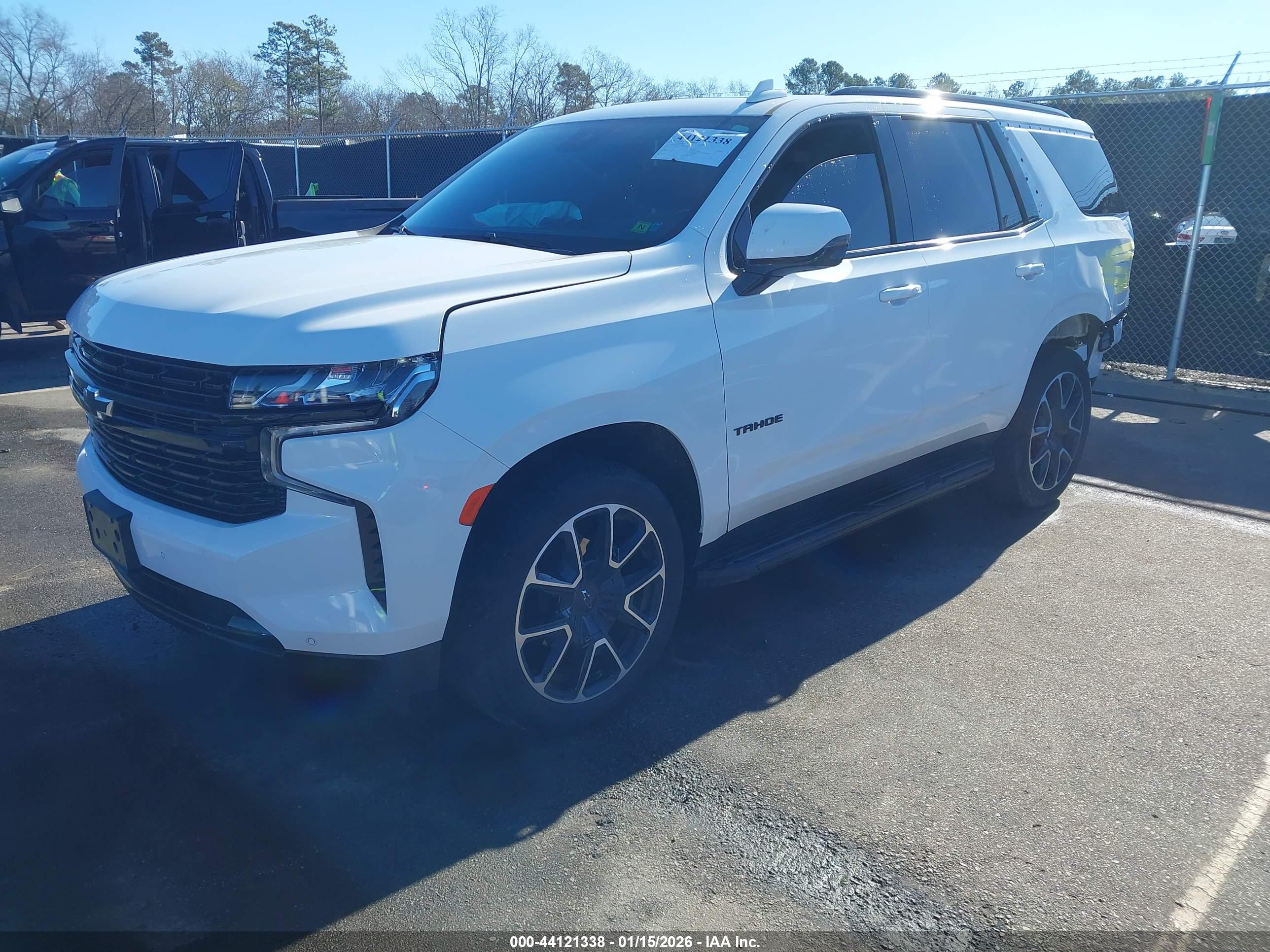 CHEVROLET TAHOE image 2