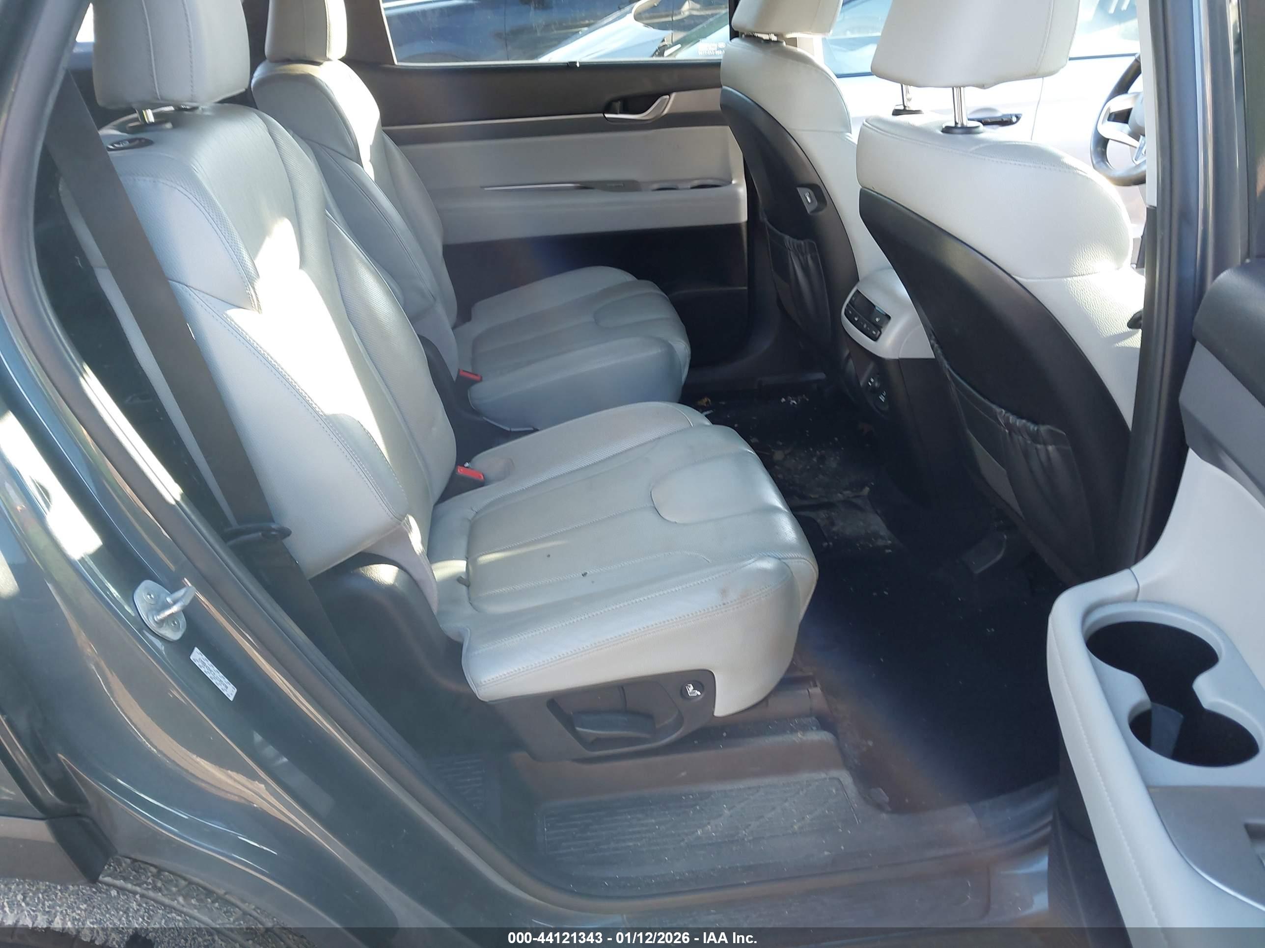HYUNDAI PALISADE image 8