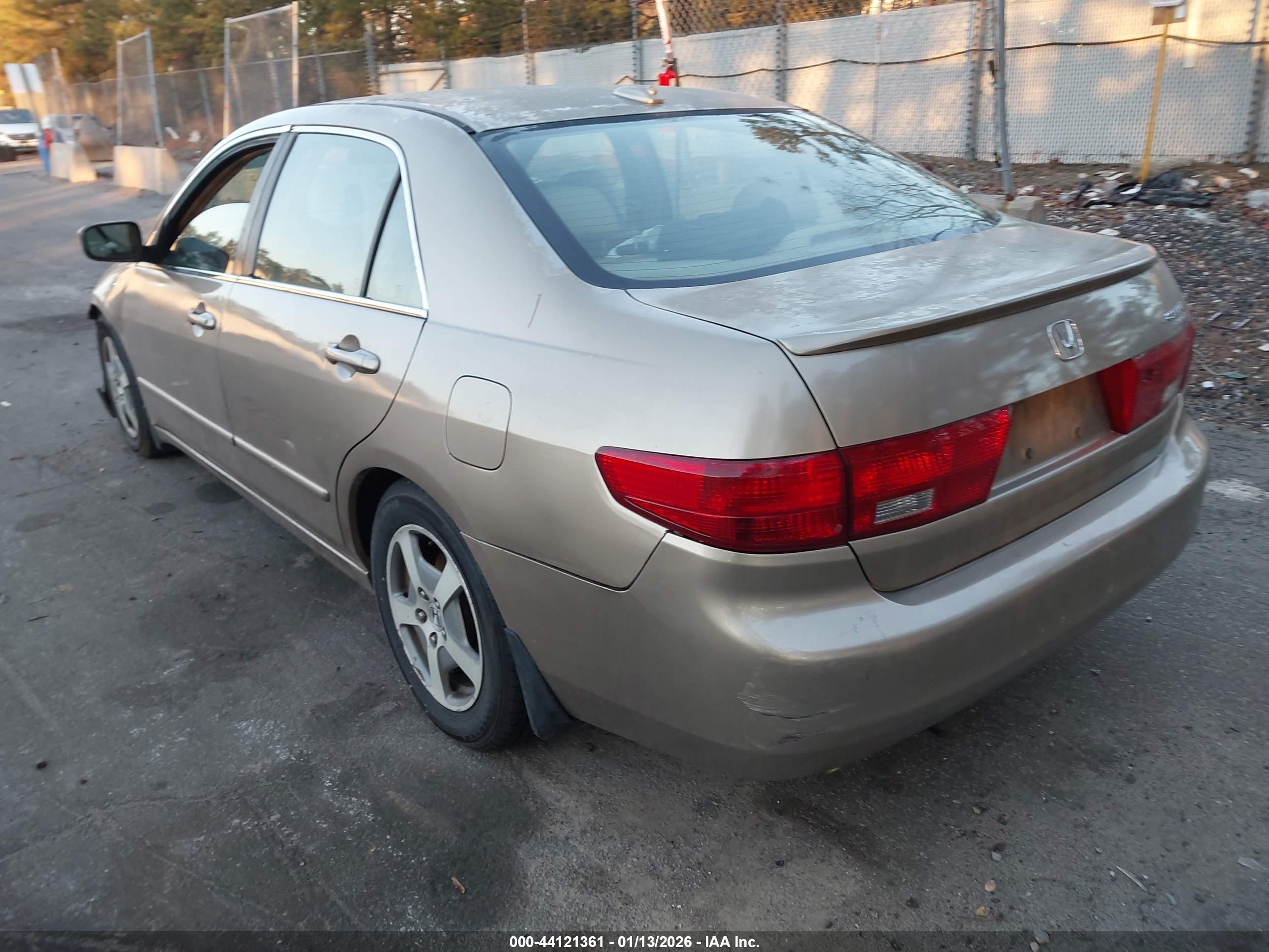 HONDA ACCORD image 3