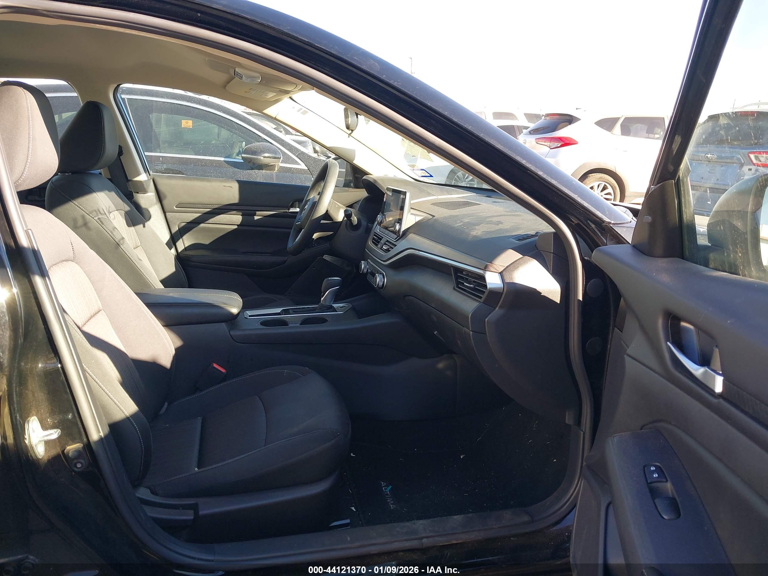 NISSAN ALTIMA image 5
