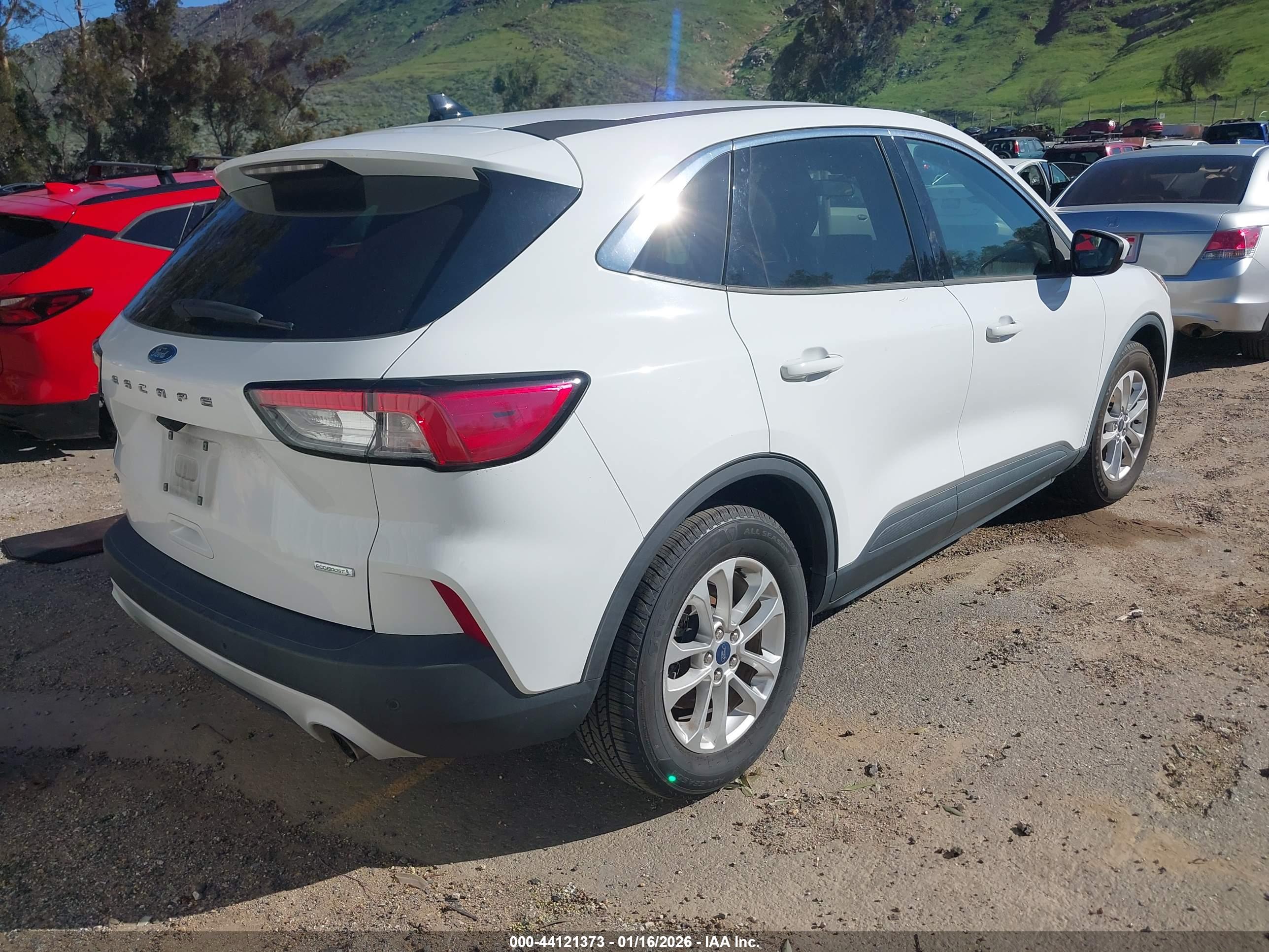 FORD ESCAPE image 4