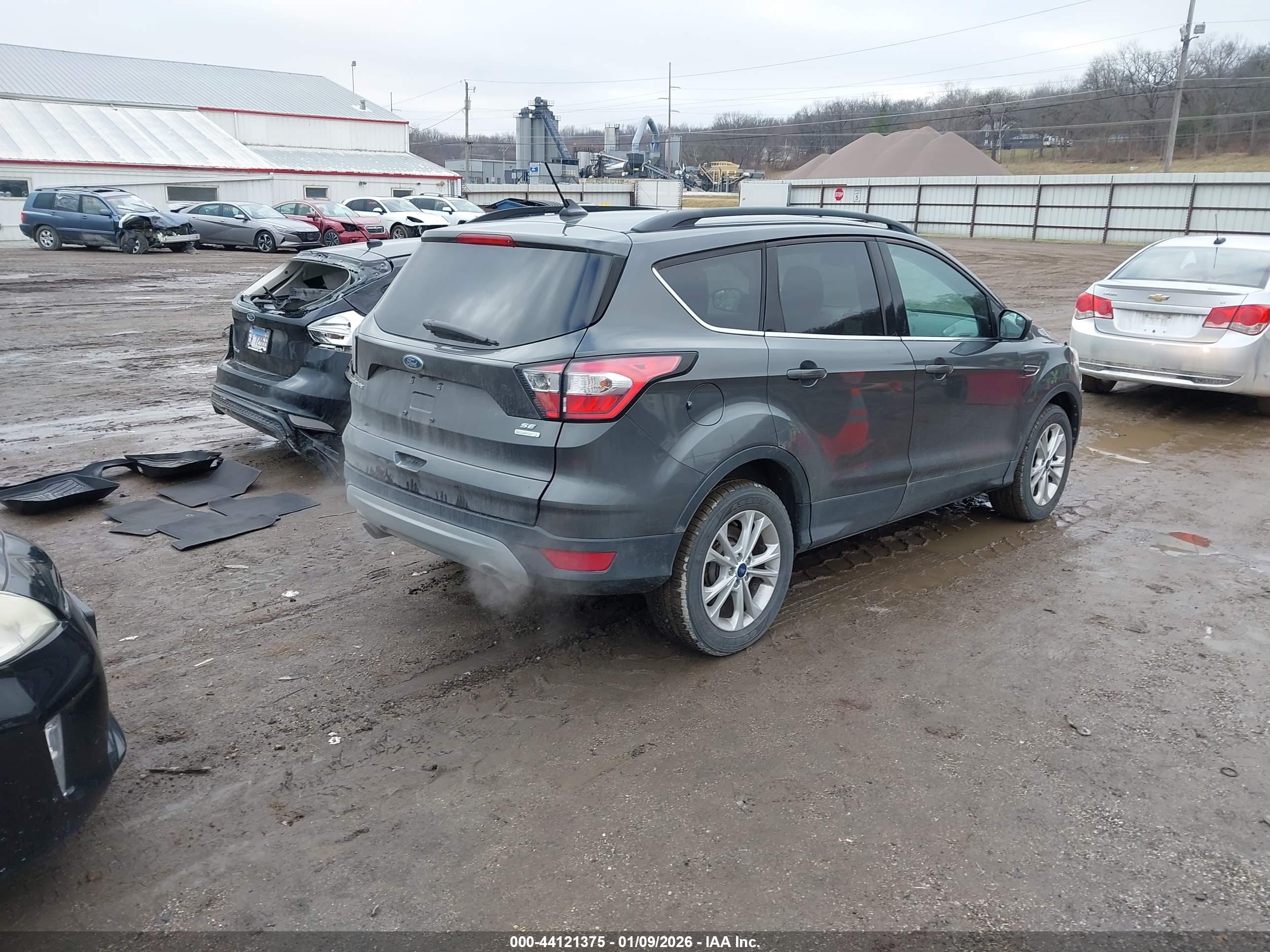FORD ESCAPE image 4