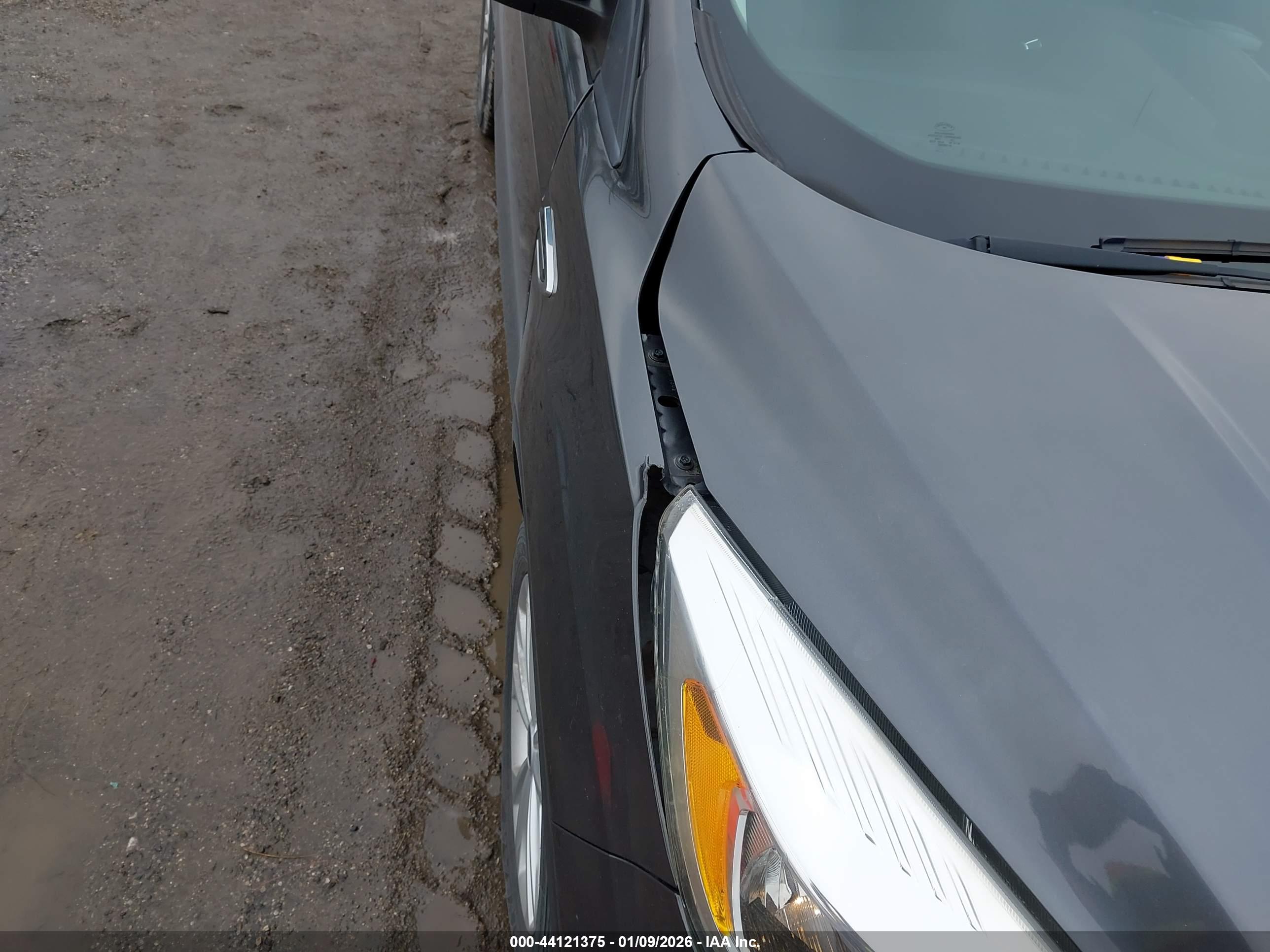FORD ESCAPE image 6