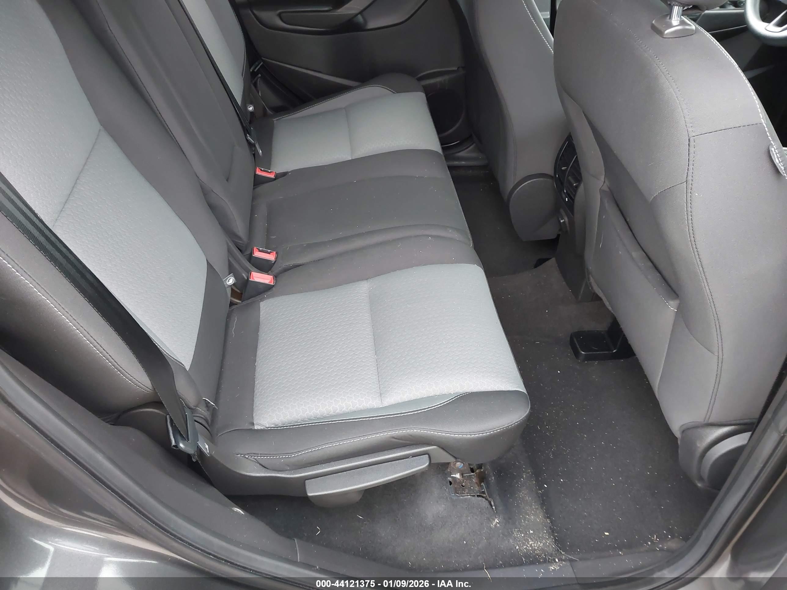 FORD ESCAPE image 8