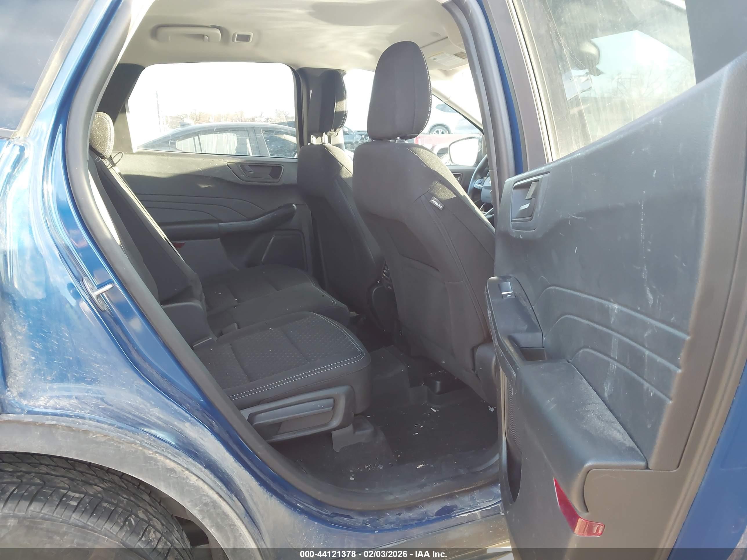 FORD ESCAPE image 8