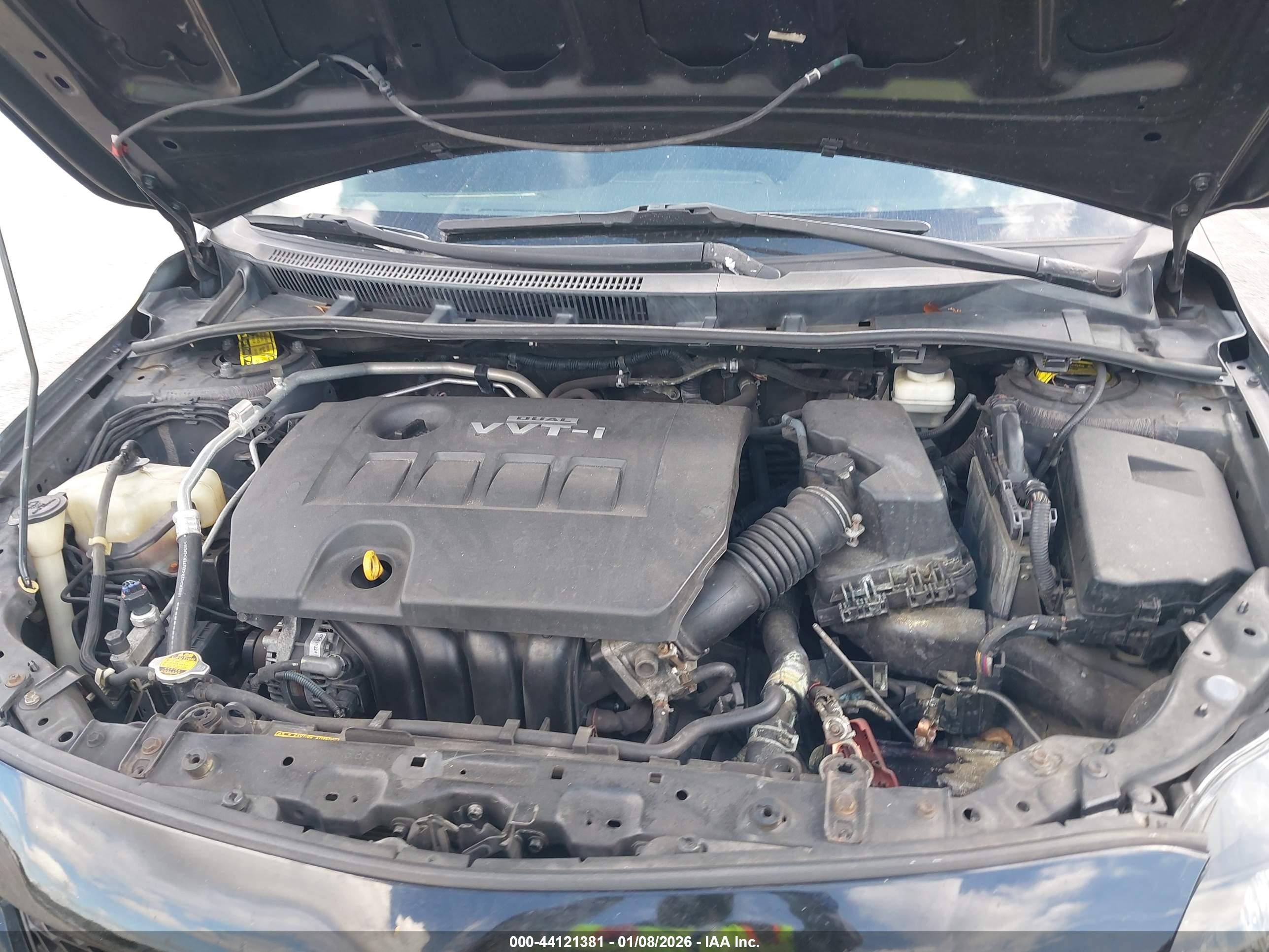 TOYOTA COROLLA image 10