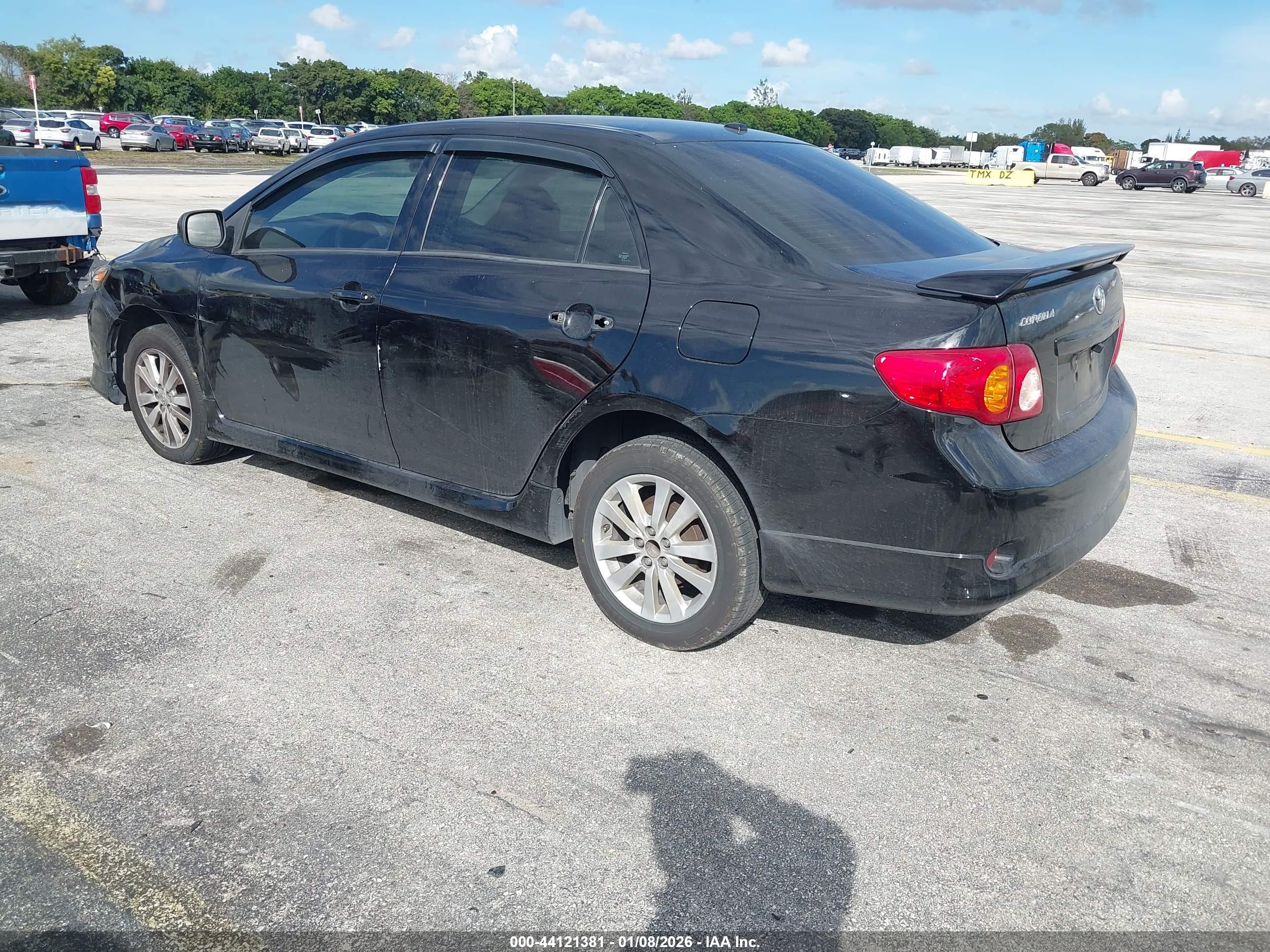 TOYOTA COROLLA image 3