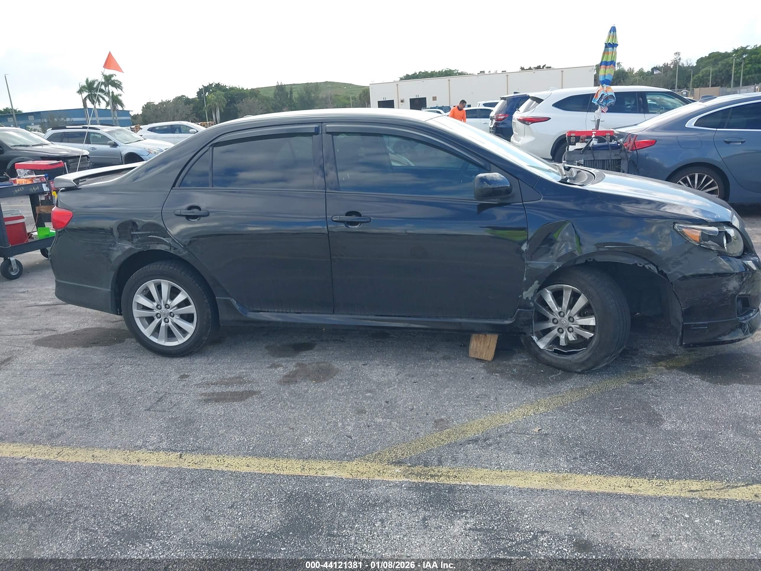 TOYOTA COROLLA image 6